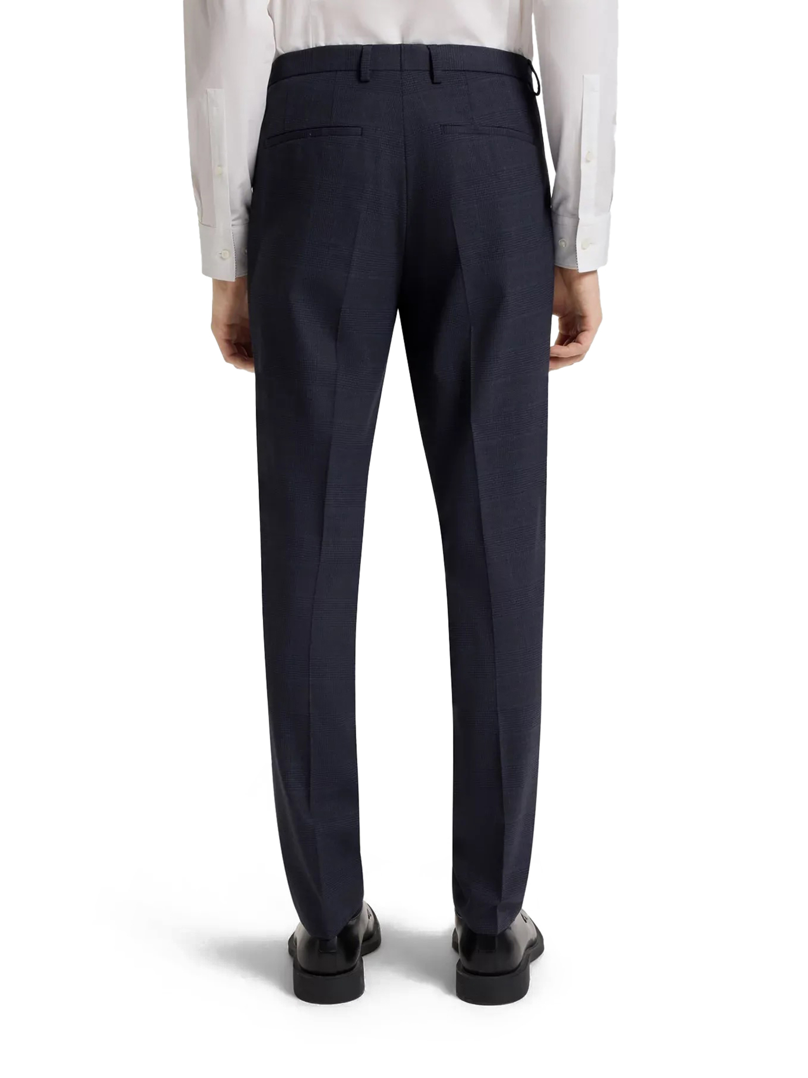 ΑΝΔΡΙΚΟ ΚΟΣΤΟΥΜΙ 4