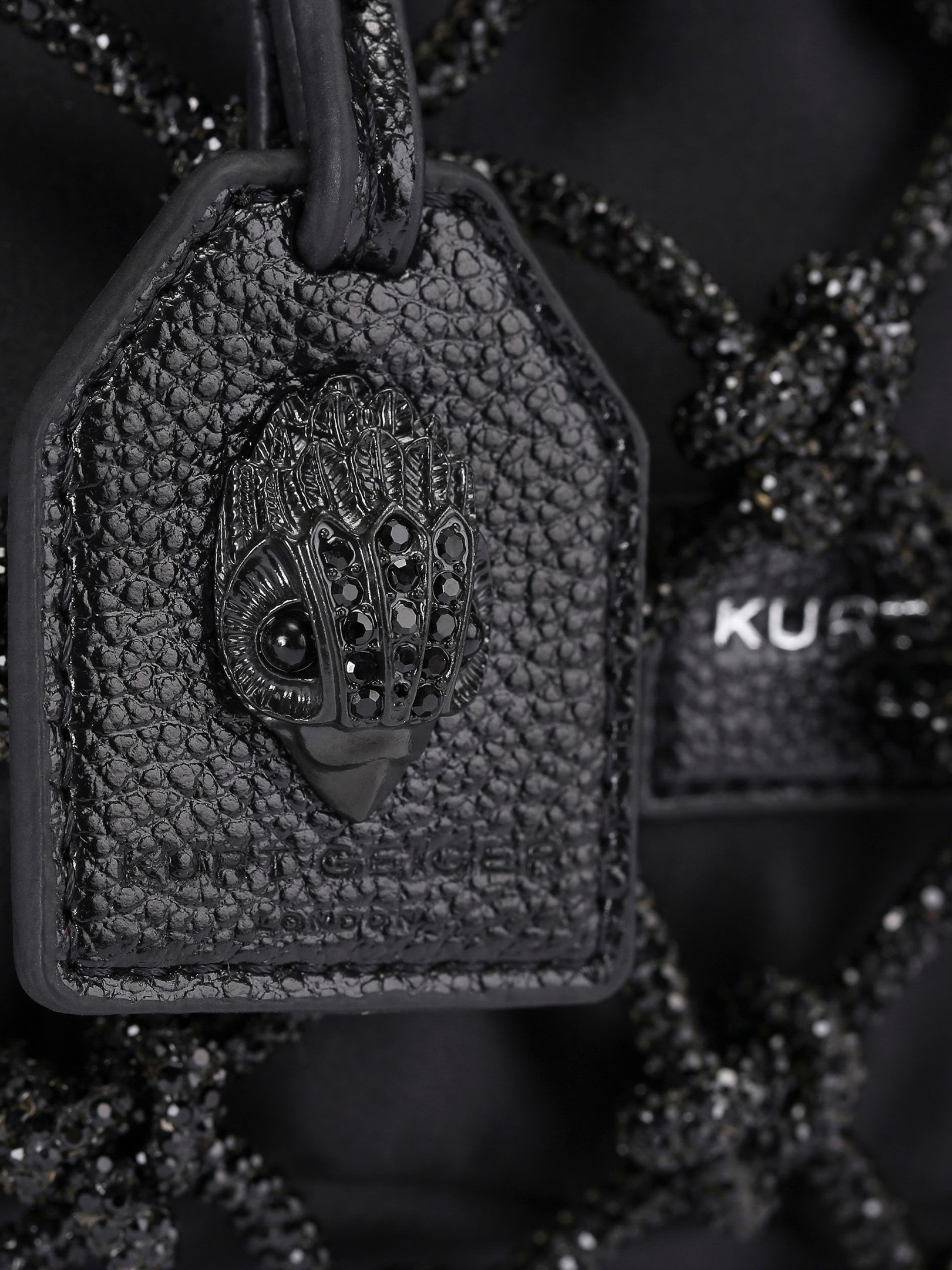 ΓΥΝΑΙΚΕΙΑ ΤΣΑΝΤΑ ΧΕΙΡΟΣ MACRAME CRYS 2