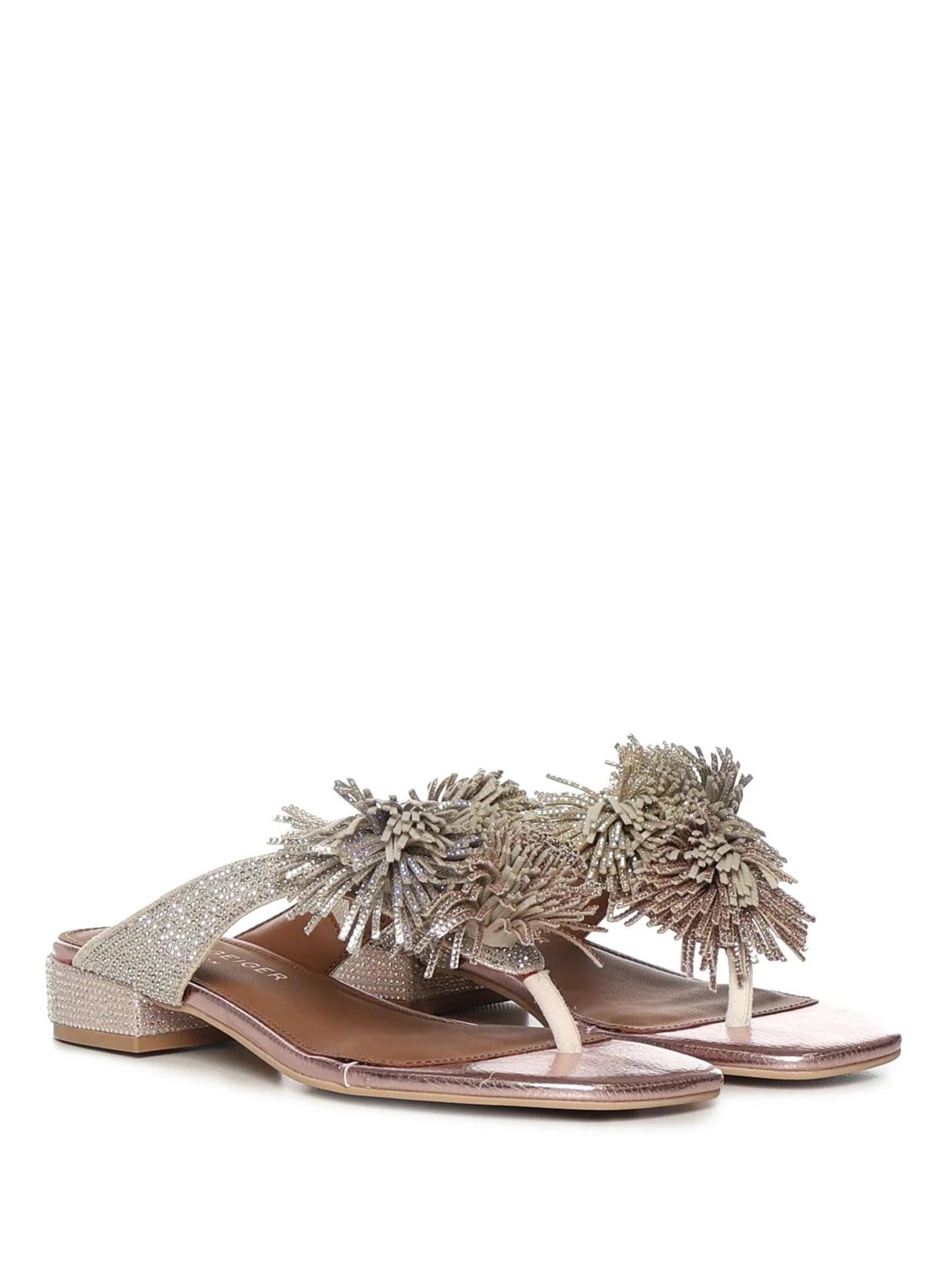 ΓΥΝΑΙΚΕΙΑ MULES  1