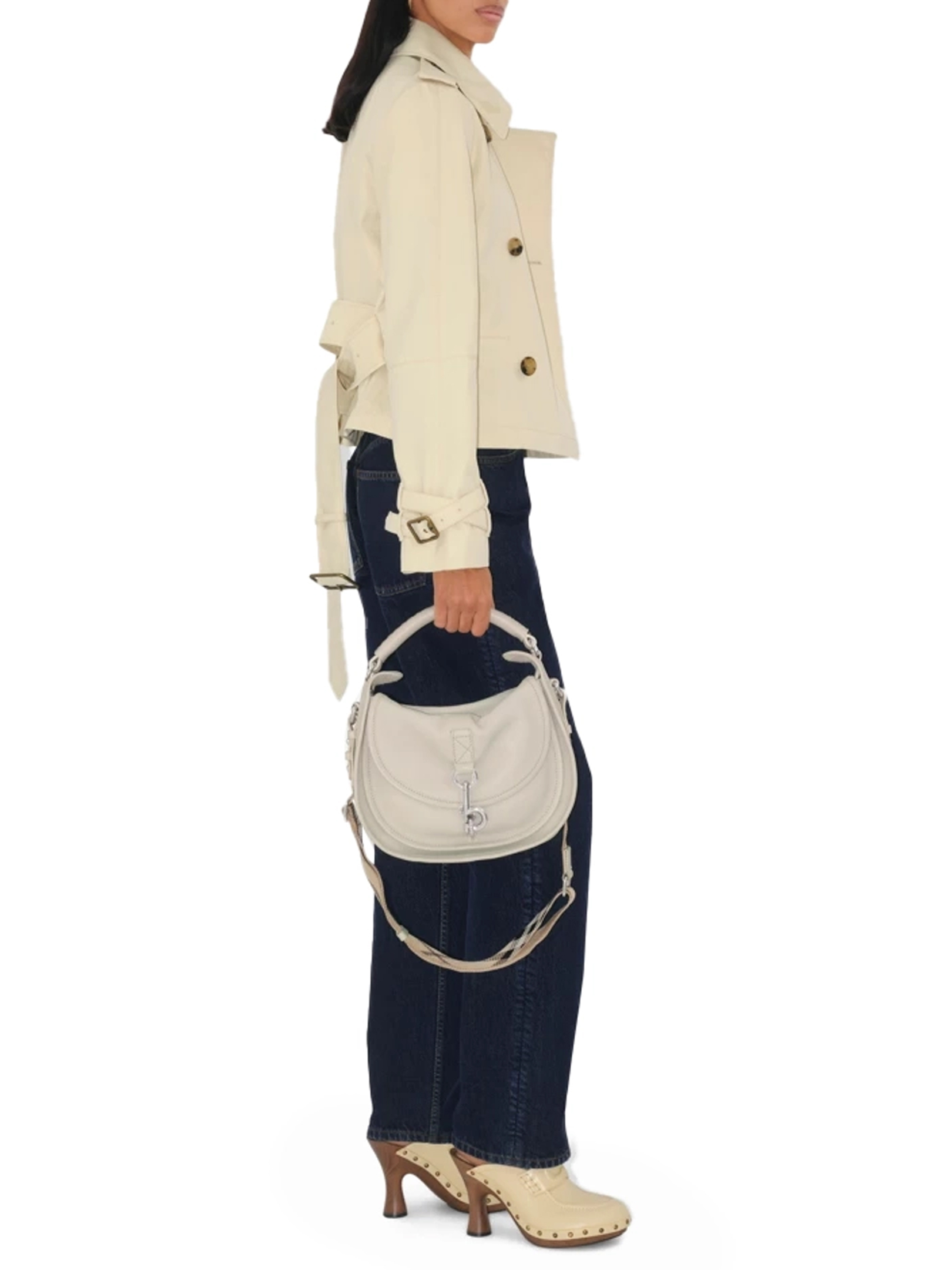 ΓΥΝΑΙΚΕΙΑ ΔΕΡΜΑΤΙΝΗ ΤΣΑΝΤΑ ΩΜΟΥ  3