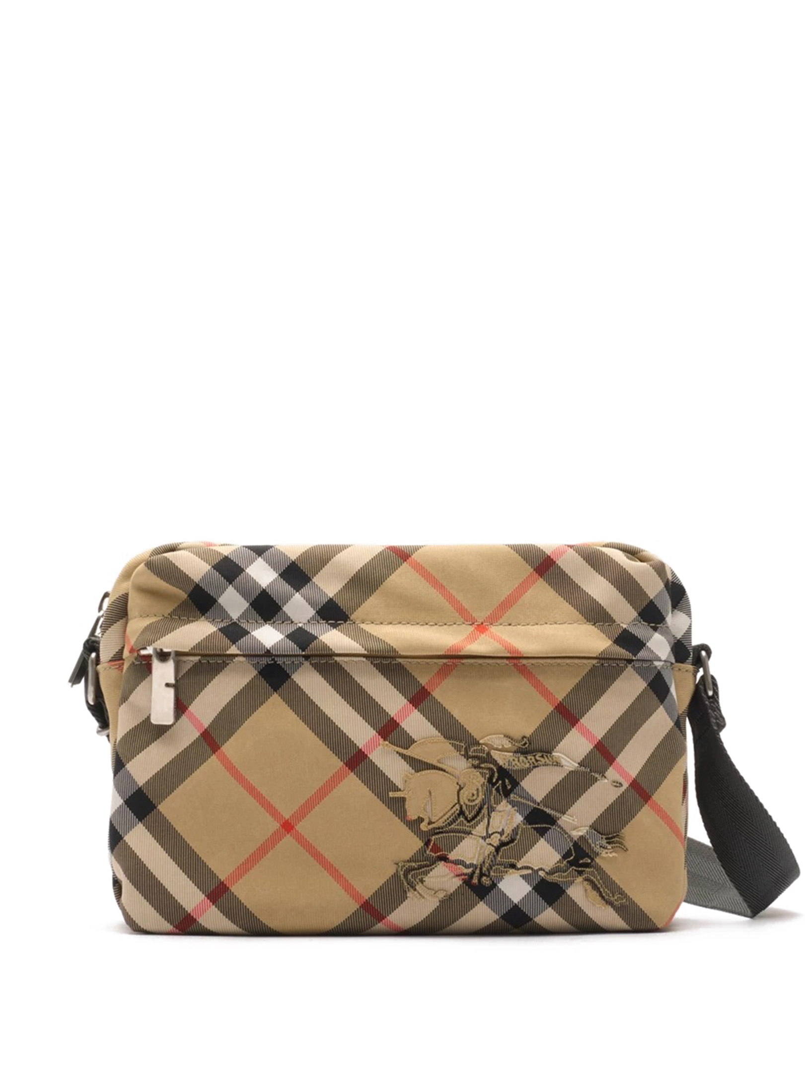 ΑΝΔΡΙΚΗ ΤΣΑΝΤΑ ΧΙΑΣΤΙ 0