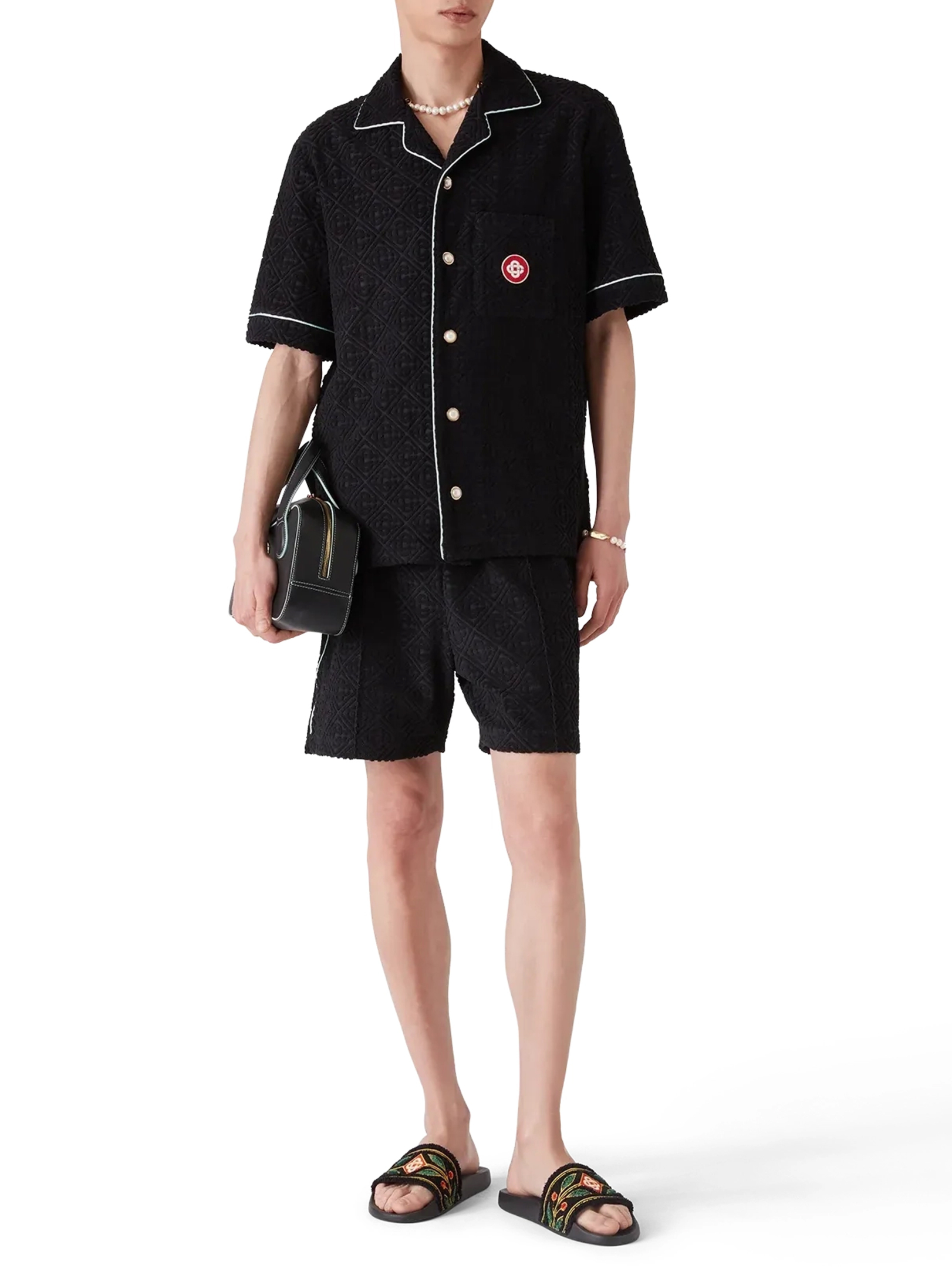 ΑΝΔΡΙΚΟ ΠΟΥΚΑΜΙΣΟ 1