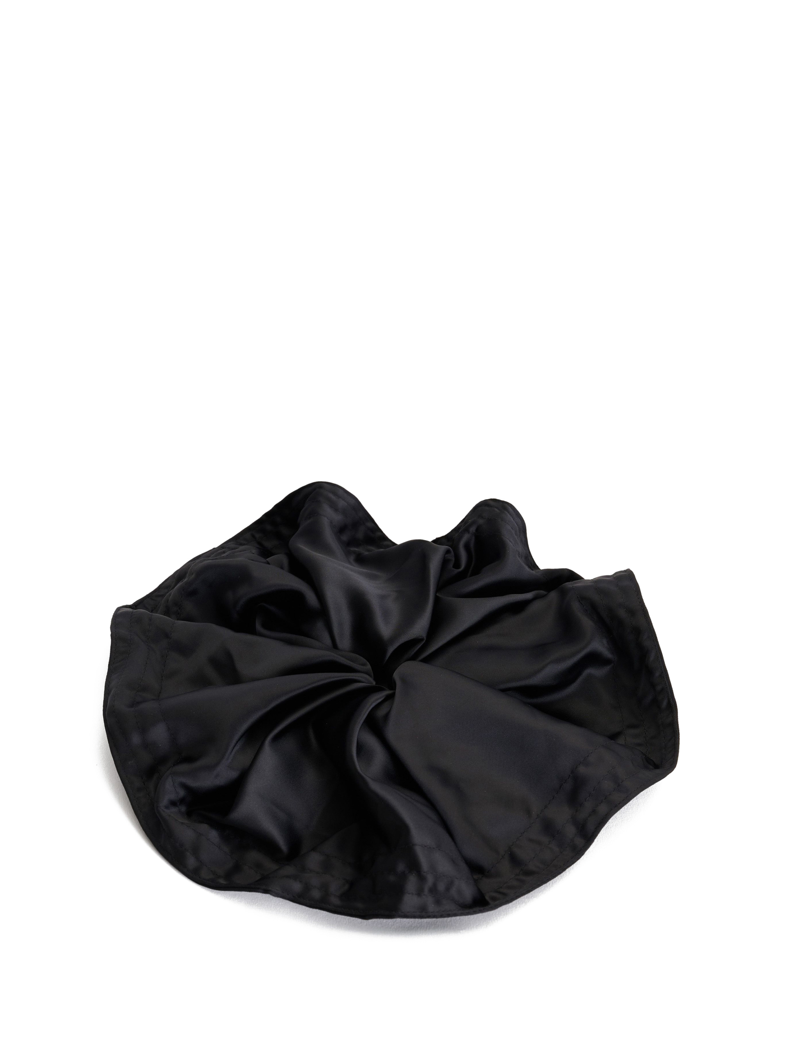 ΓΥΝΑΙΚΕΙΟ ΚΟΚΑΛΑΚΙ SCRUNCHIE 0