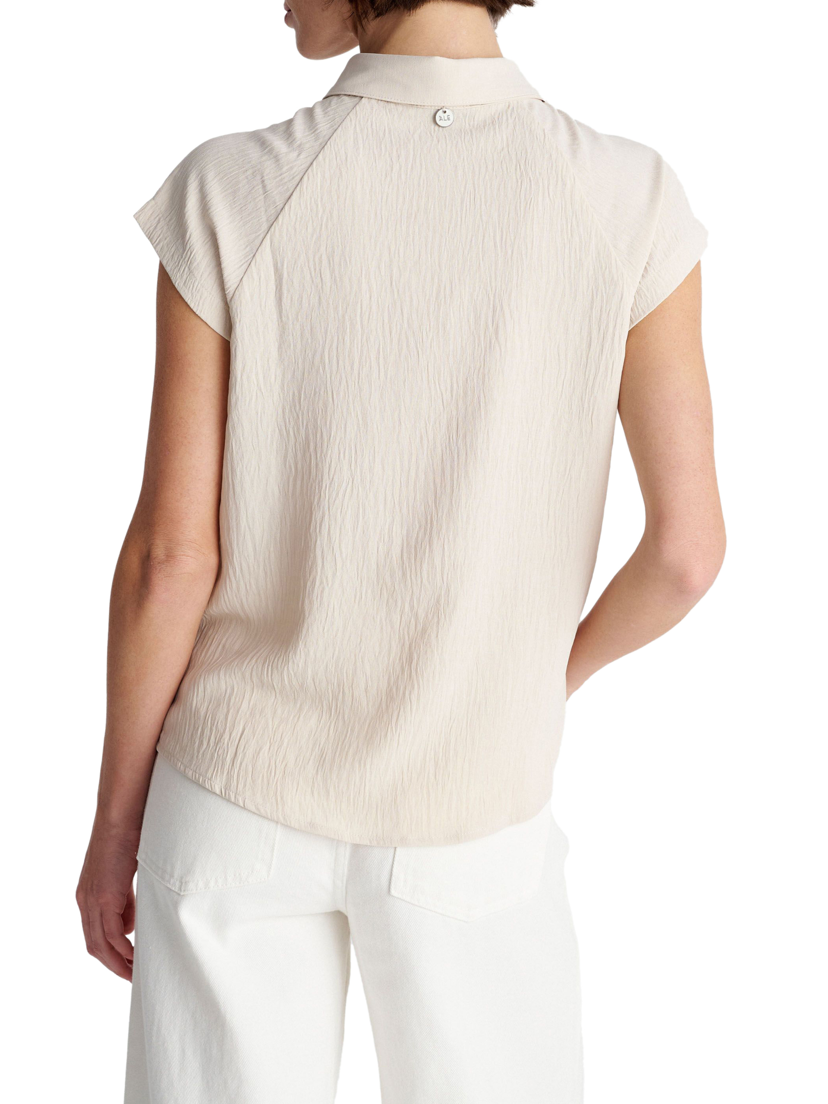 ΓΥΝΑΙΚΕΙΟ ΠΟΥΚΑΜΙΣΟ  2