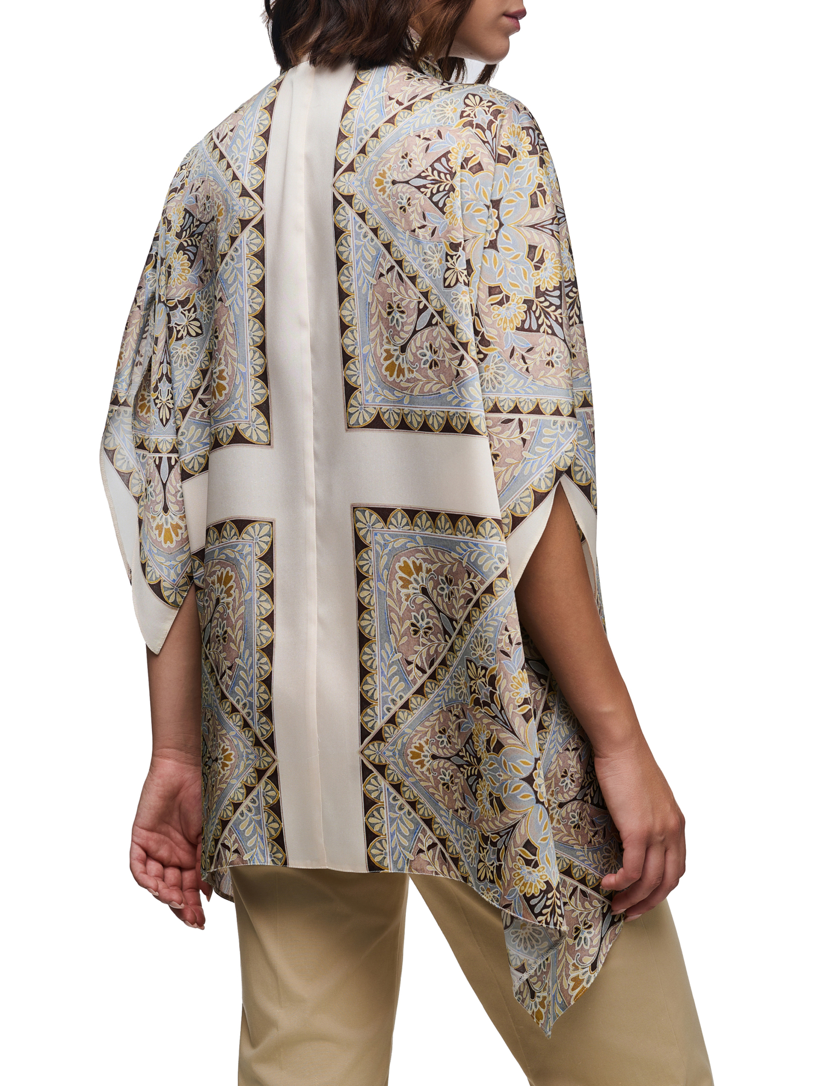 ΓΥΝΑΙΚΕΙΟ ΠΟΥΚΑΜΙΣΟ 2