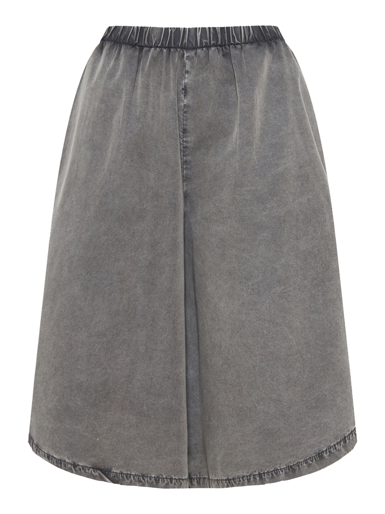 ΓΥΝΑΙΚΕΙΑ ΒΕΡΜΟΥΔΑ  1