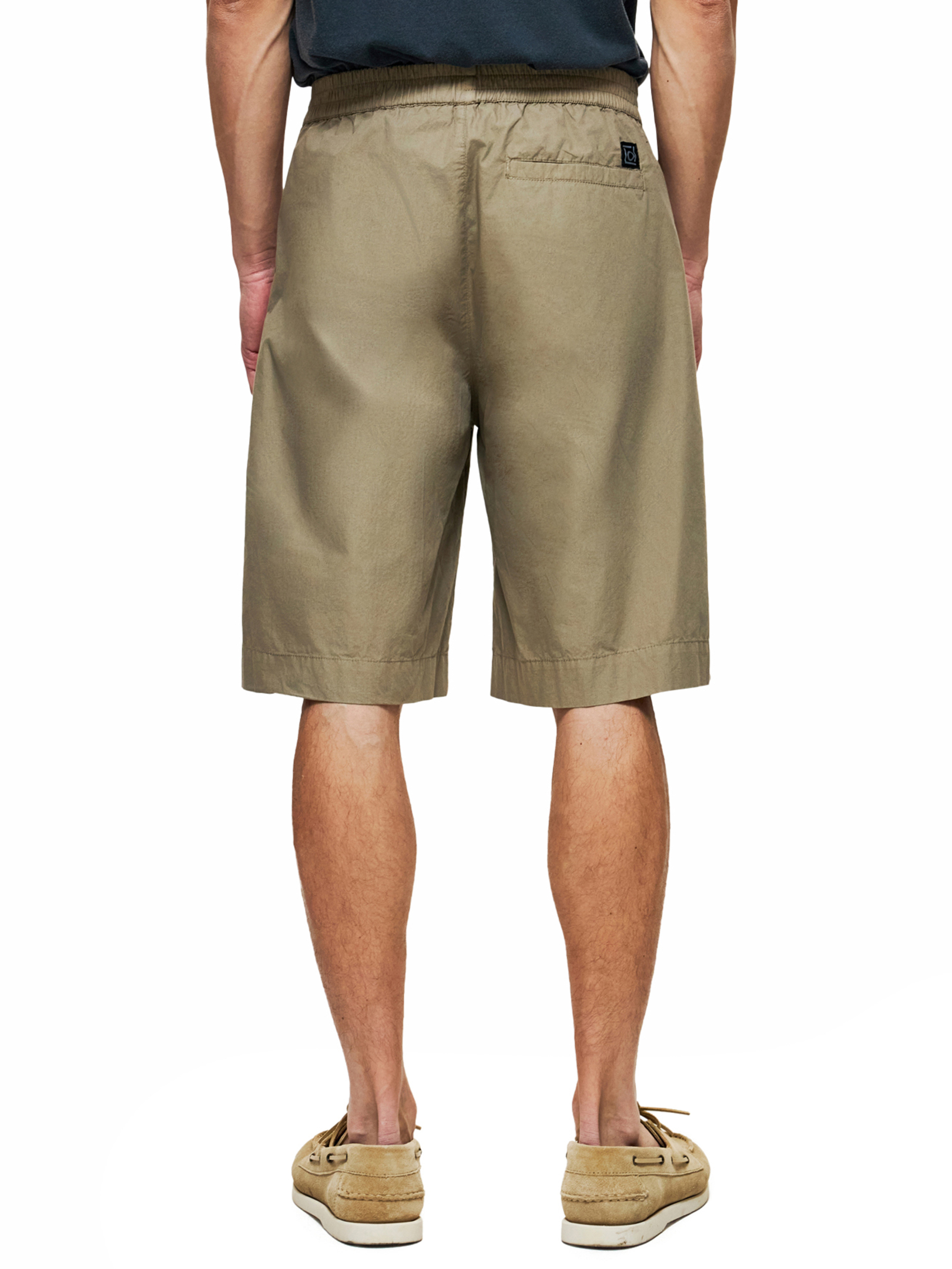 ΑΝΔΡΙΚΗ ΒΕΡΜΟΥΔΑ  2