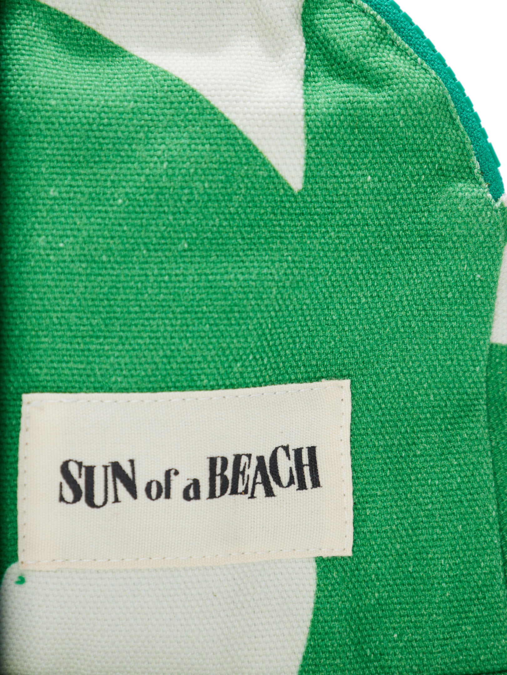 ΓΥΝΑΙΚΕΙΟ ΝΕΣΕΣΕΡ SMALL LUNA 3