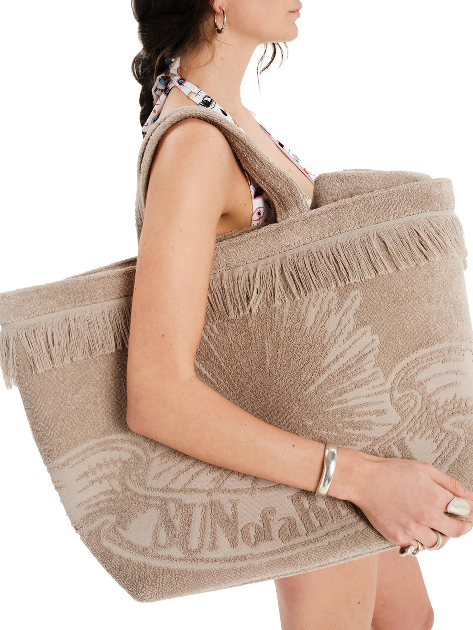 ΓΥΝΑΙΚΕΙΑ ΤΣΑΝΤΑ ΘΑΛΑΣΣΗΣ 1