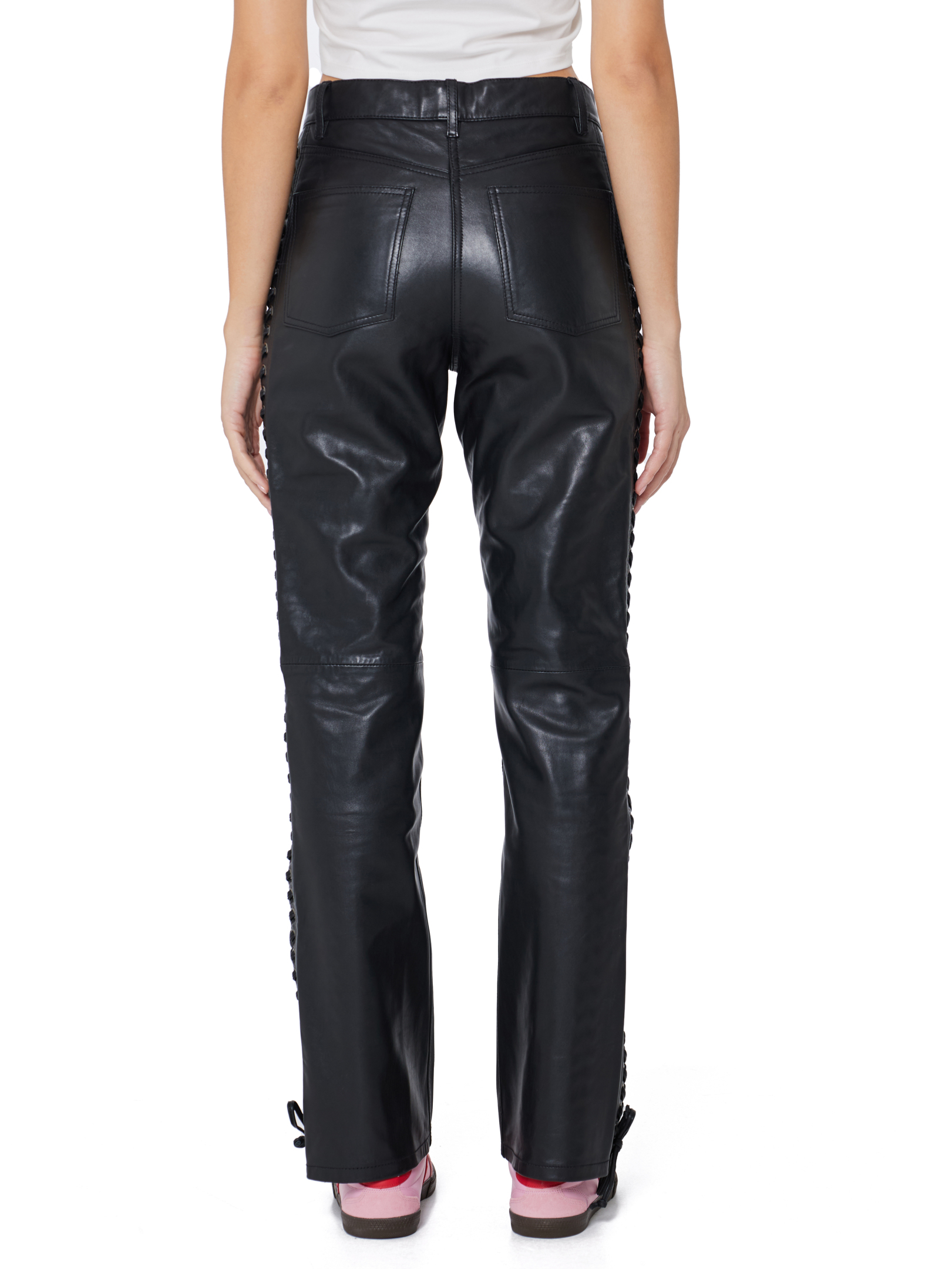 ΓΥΝΑΙΚΕΙΟ ΔΕΡΜΑΤΙΝΟ ΠΑΝΤΕΛΟΝΙ 2