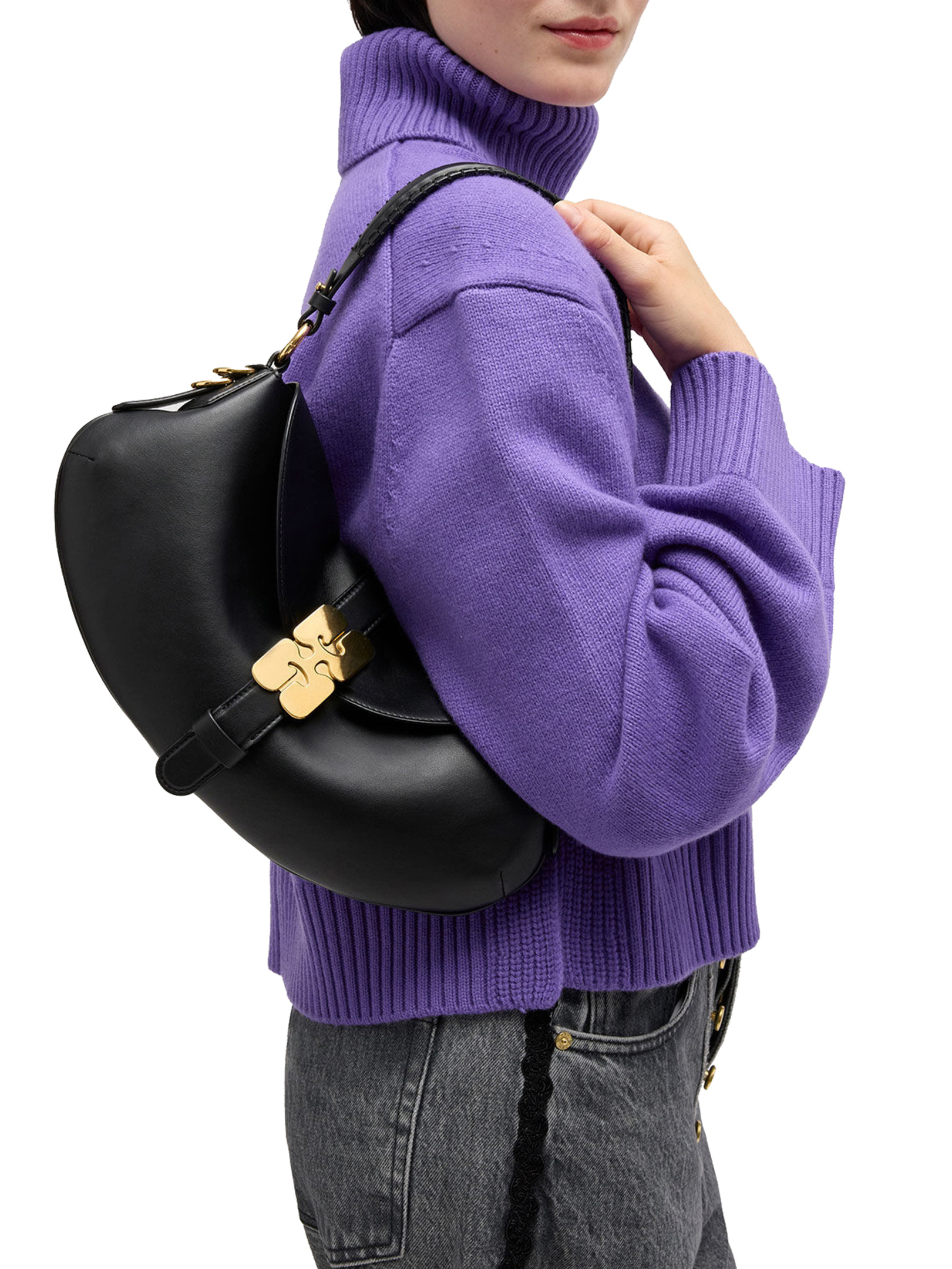 ΓΥΝΑΙΚΕΙΑ ΤΣΑΝΤΑ ΩΜΟΥ 2