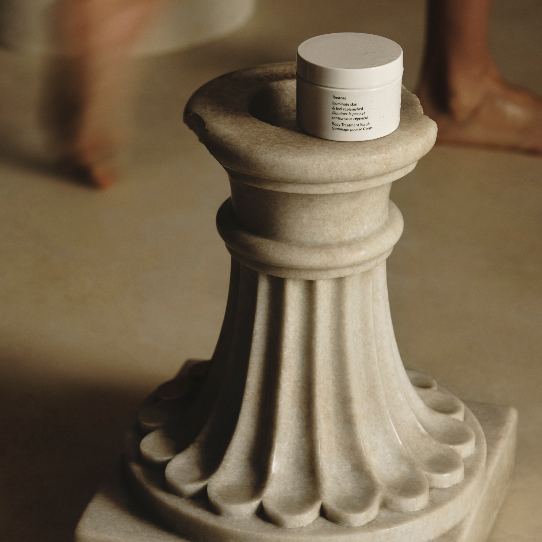 RESTORE BODY TREATMENT SCRUB 4