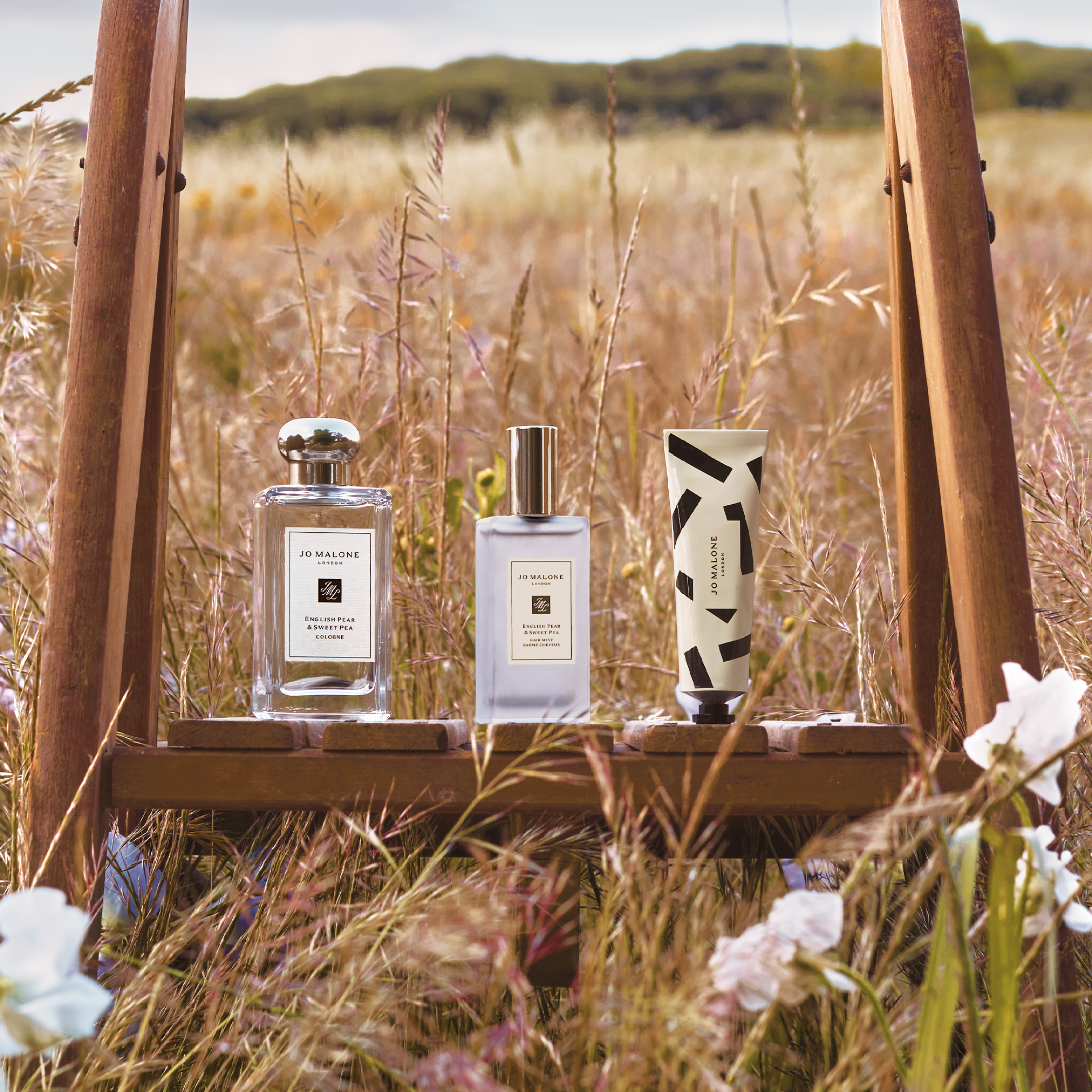 ENGLISH PEAR & SWEET PEA HAIR MIST 2