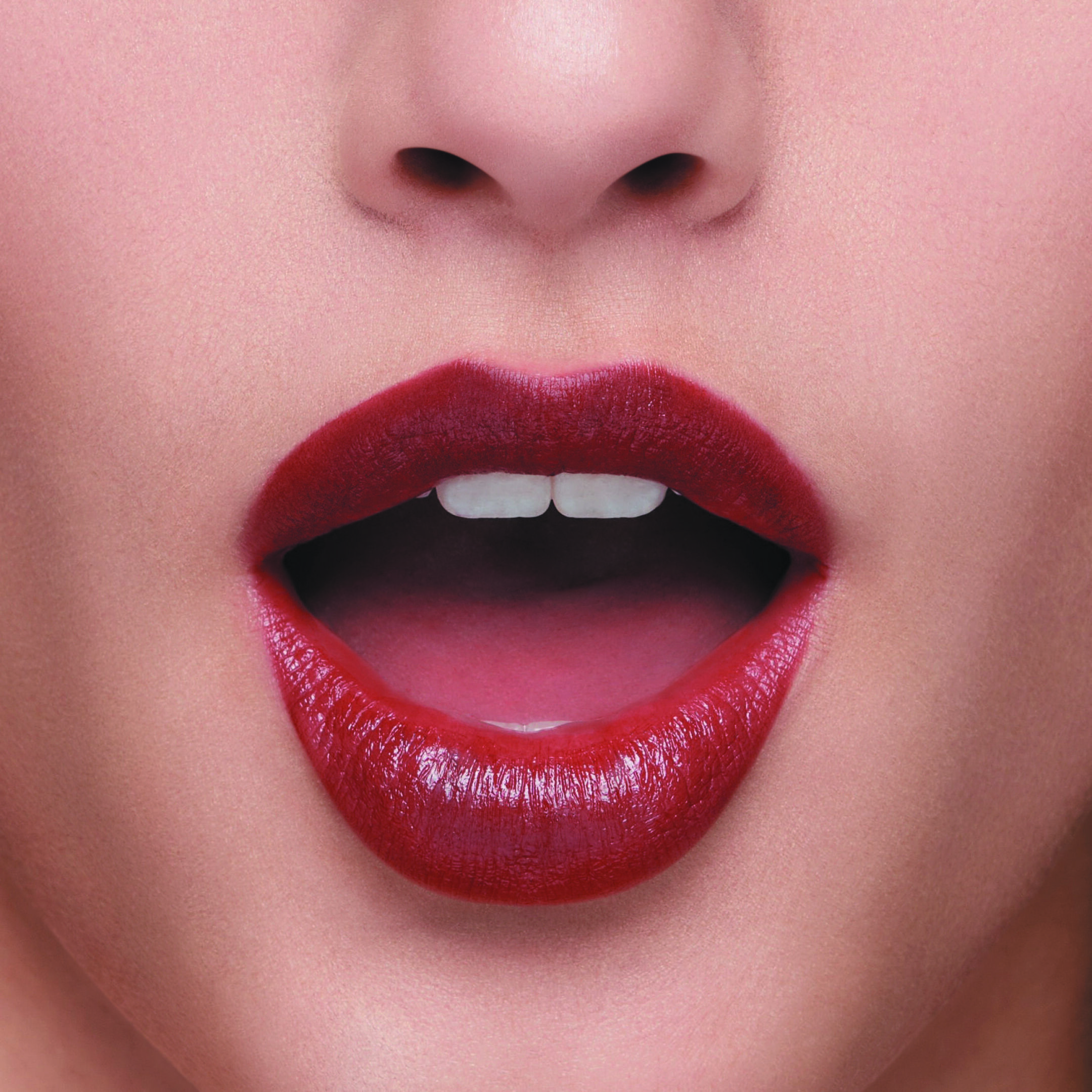 TECHNOSATIN GEL LIPSTICK 4