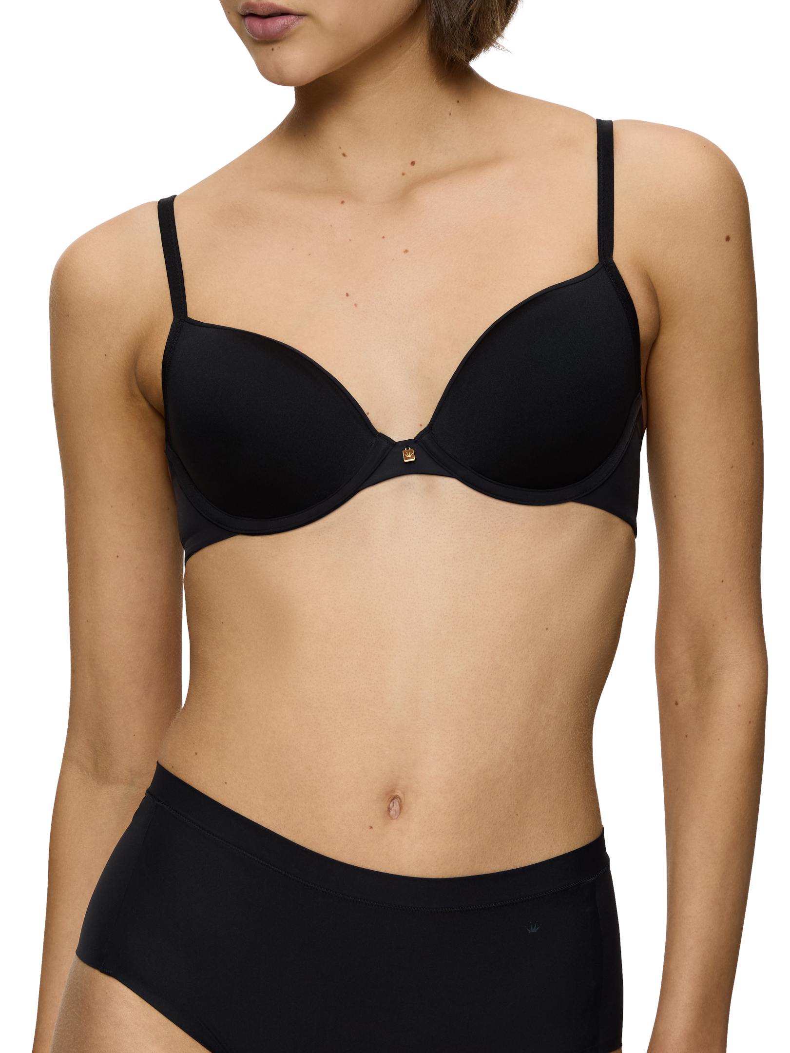 ΓΥΝΑΙΕΙΟ ΣΟΥΤΙΕΝ BODY MAKE-UP ESSENTIALS WHP 1