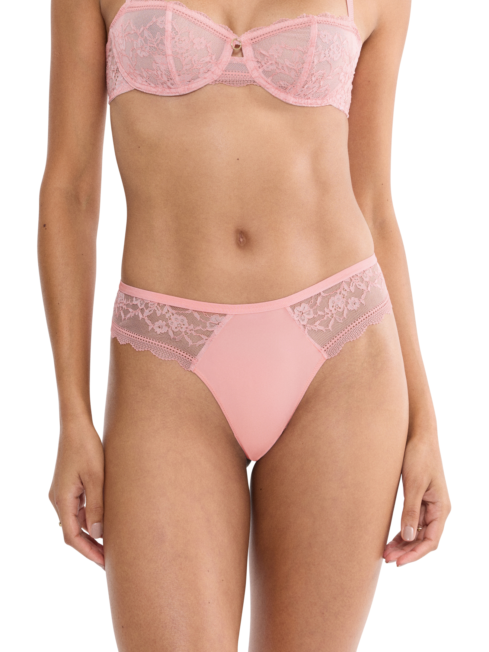 ΓΥΝΑΙΚΕΙΟ ΕΣΩΡΟΥΧΟ STRING 1