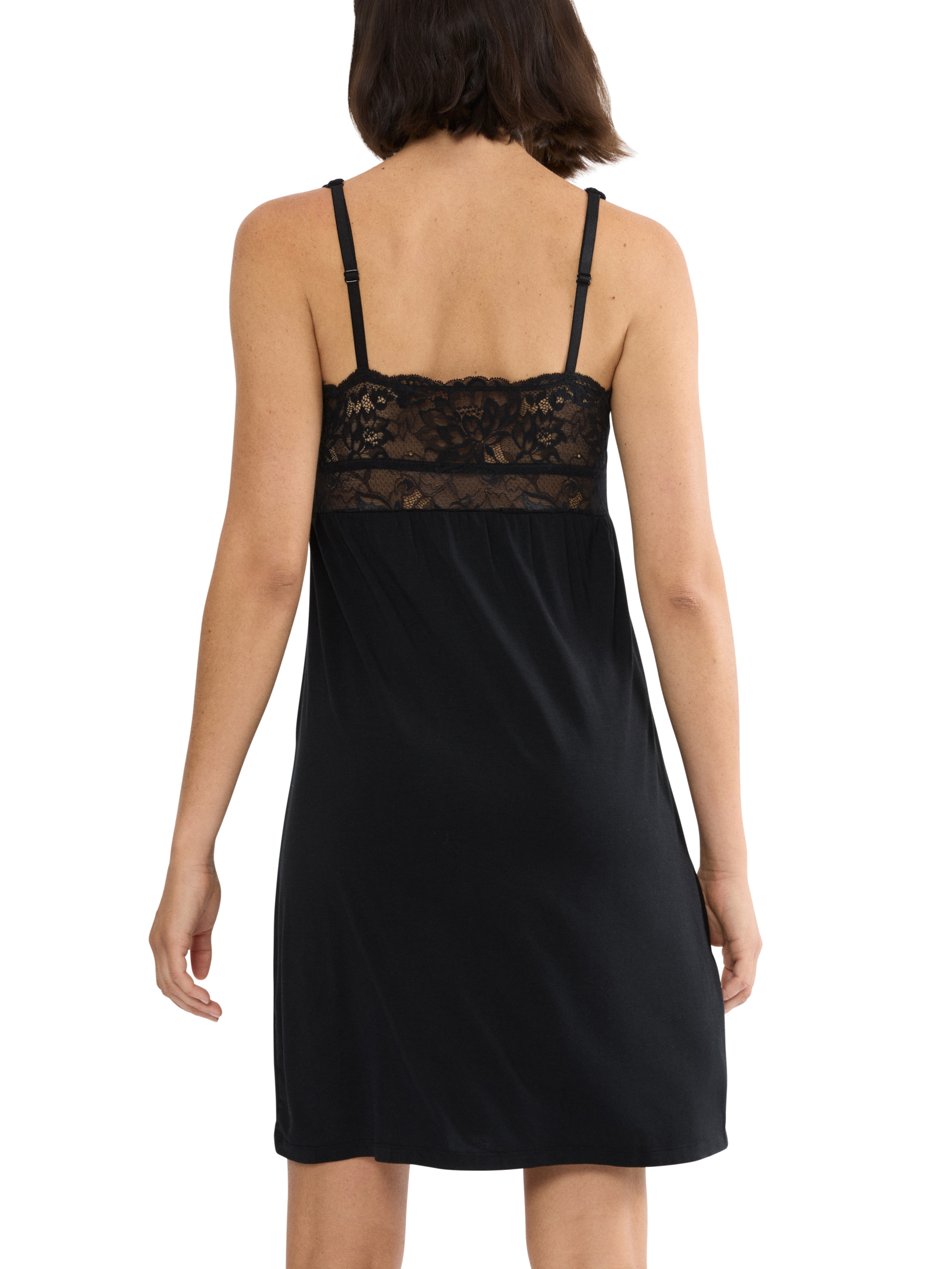 ΓΥΝΑΙΚΕΙΟ ΝΥΧΤΙΚΟ 2