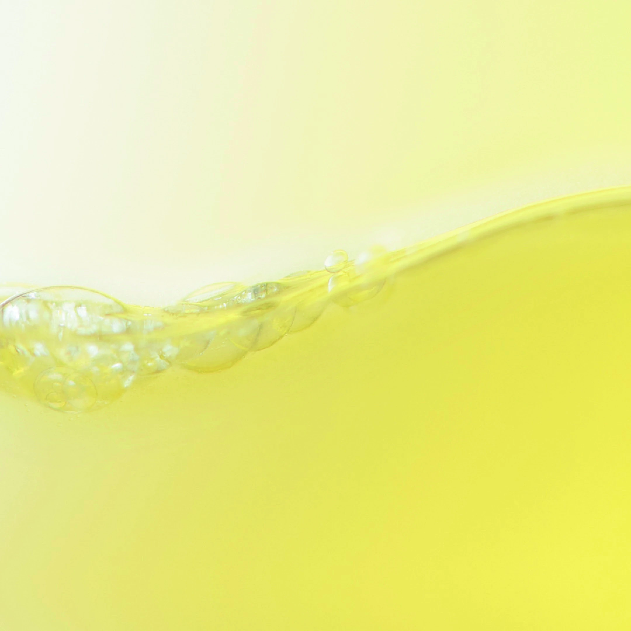 YUZU-C GLOW-ON SHOT SERUM 2