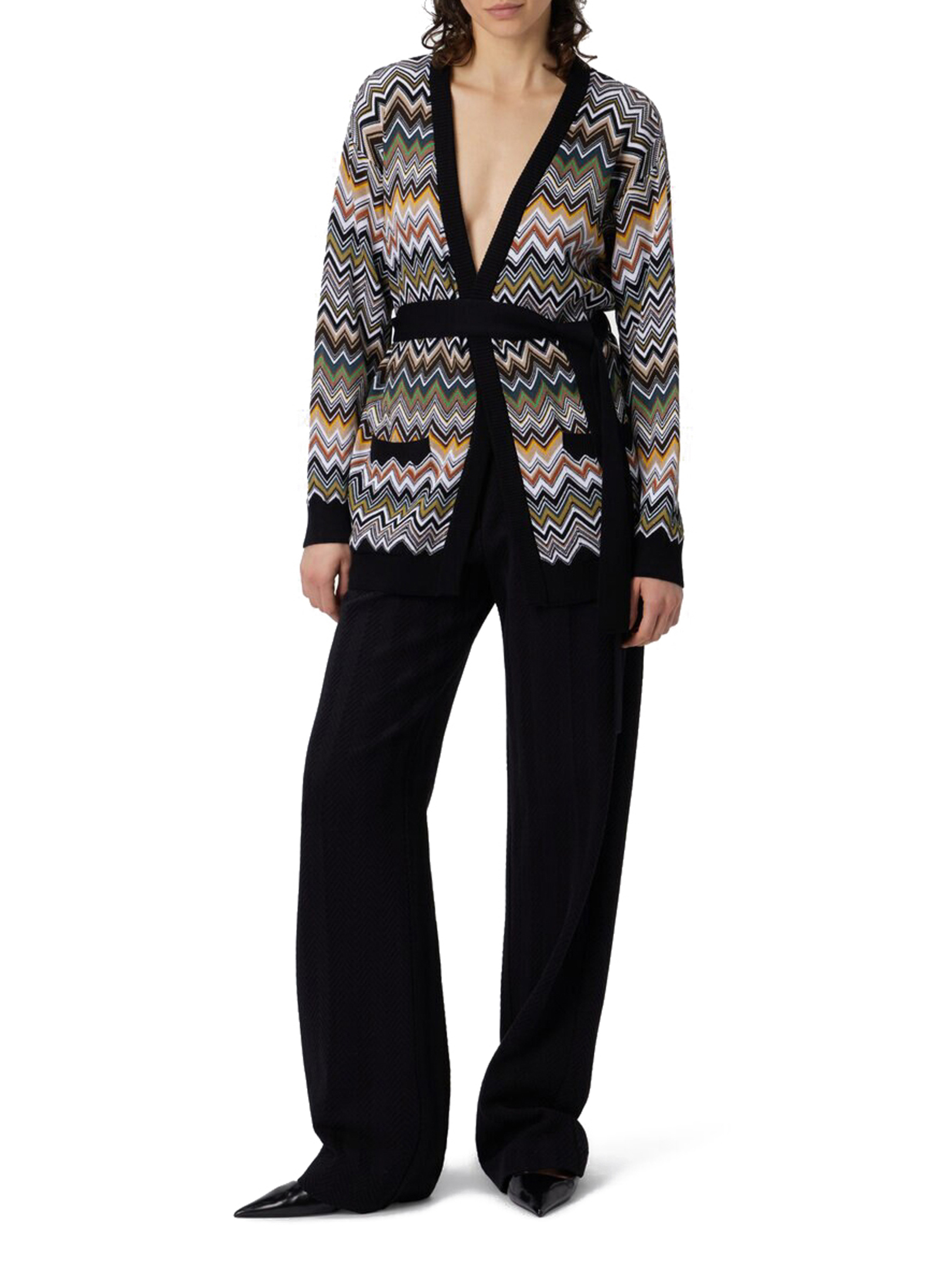 ΓΥΝΑΙΚΕΙΑ ΖΑΚΕΤΑ  1