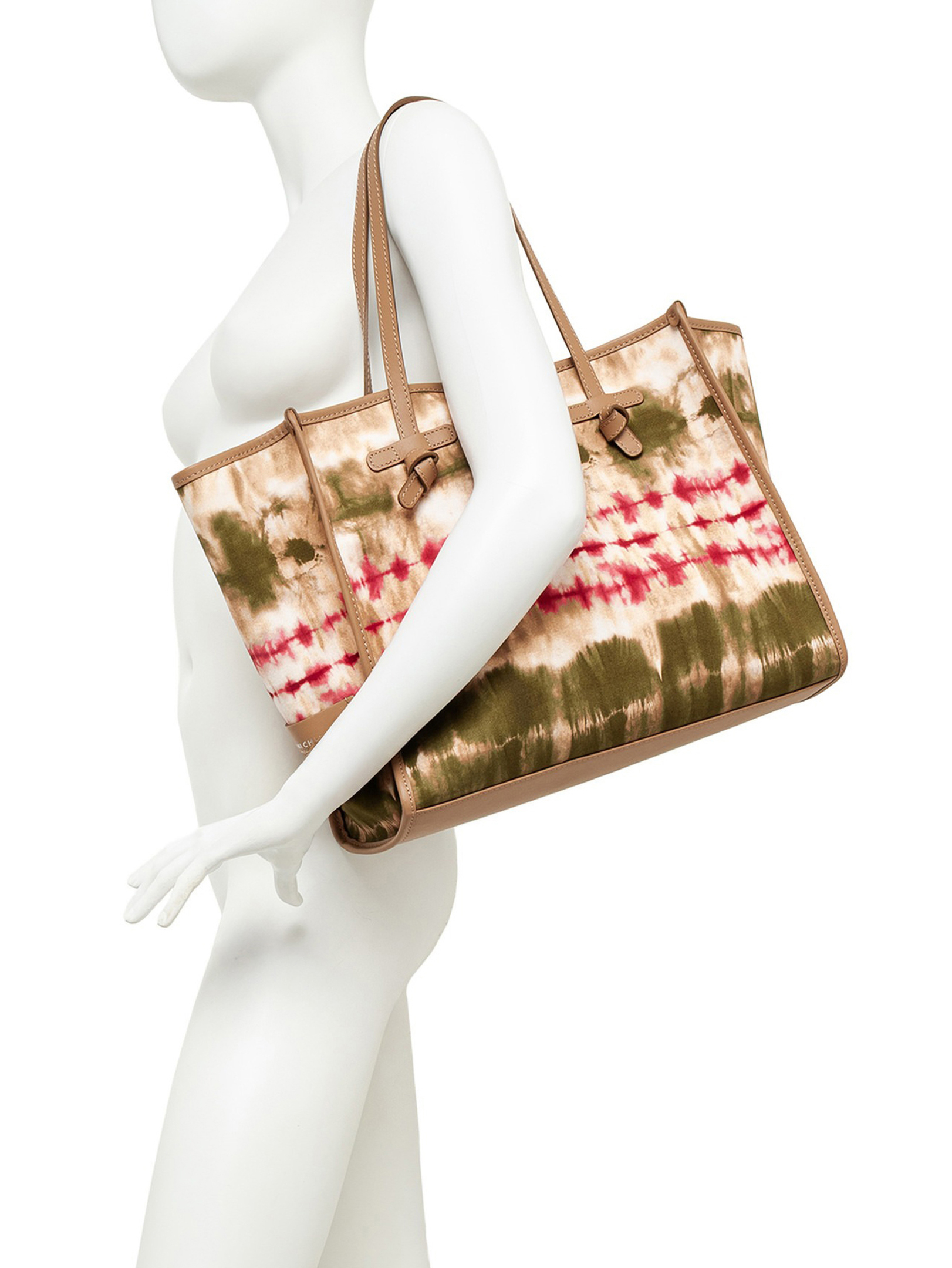 ΓΥΝΑΙΚΕΙΑ ΤΣΑΝΤΑ ΩΜΟΥ 4