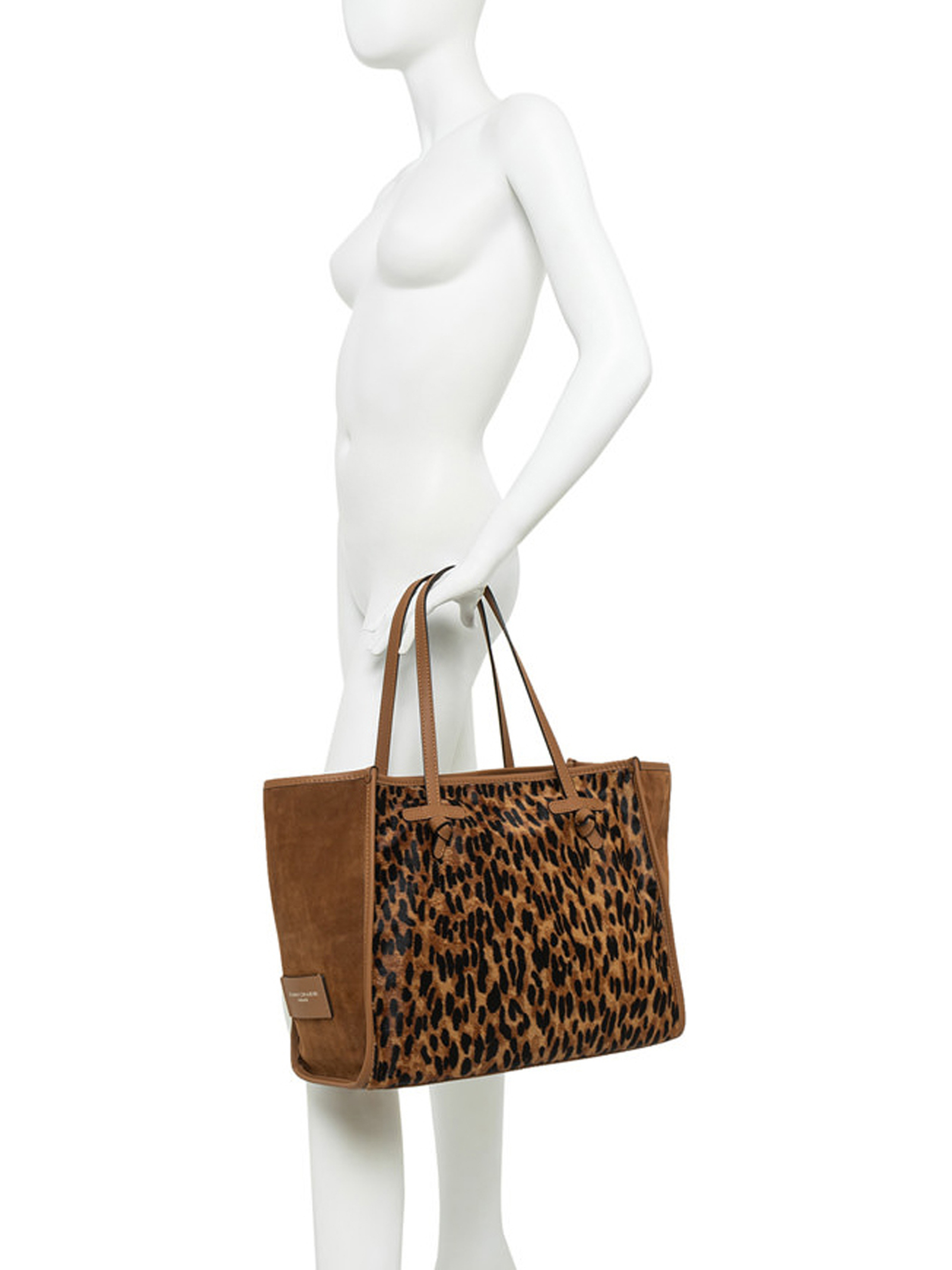 ΓΥΝΑΙΚΕΙΑ ΤΣΑΝΤΑ ΩΜΟΥ 3