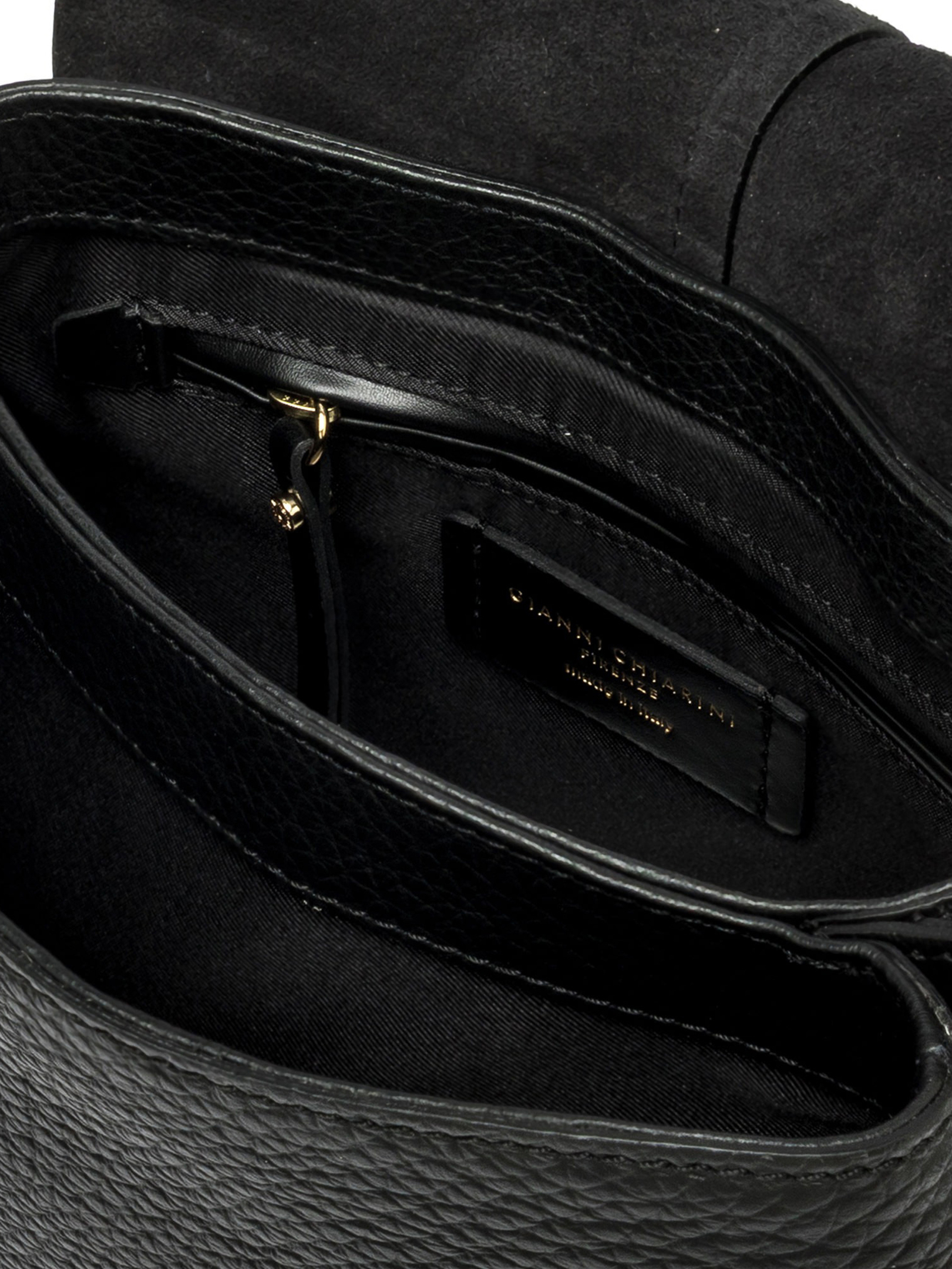 ΓΥΝΑΙΚΕΙΑ ΤΣΑΝΤΑ ΩΜΟΥ 2