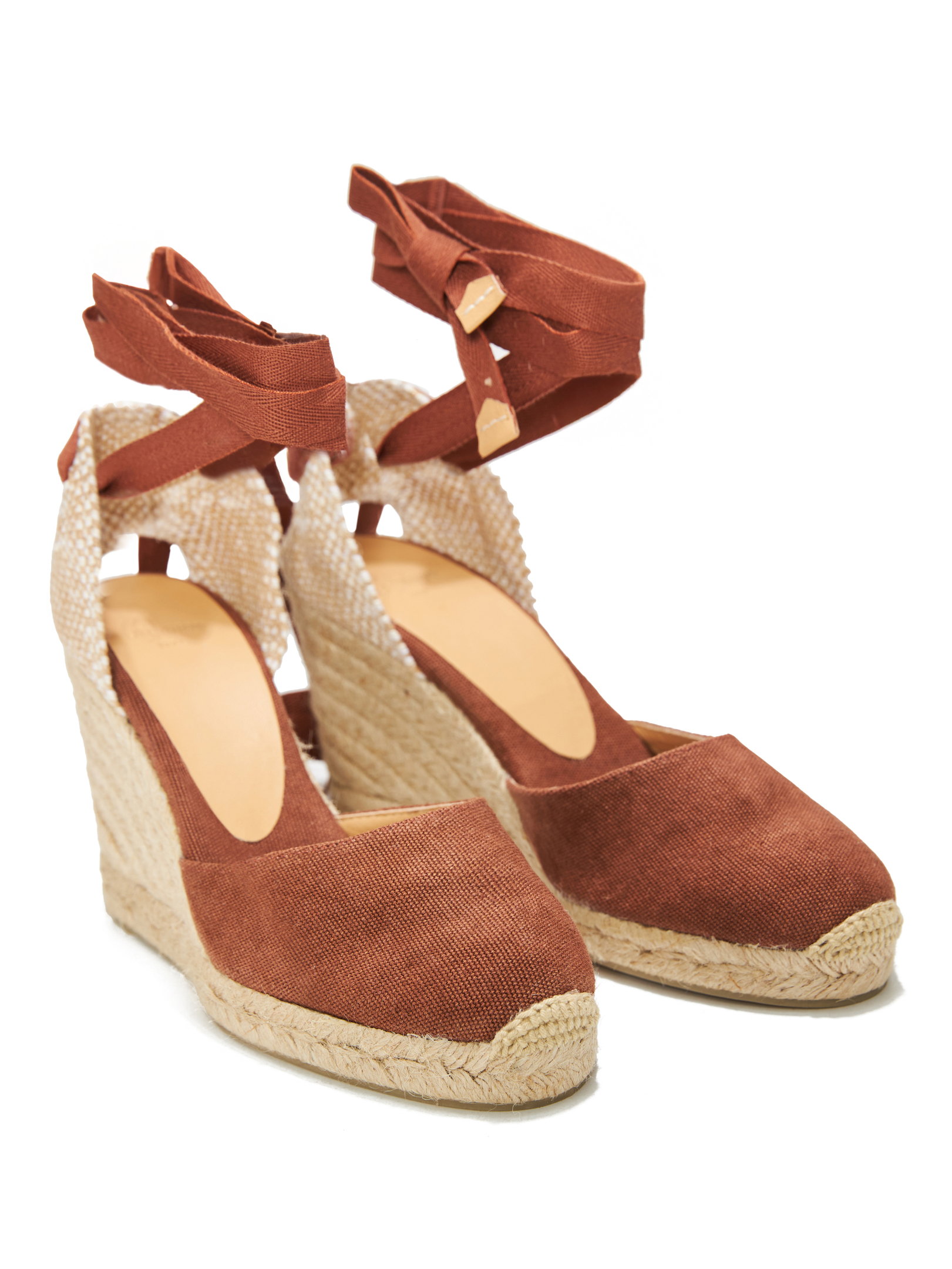 ΓΥΝΑΙΚΕΙΕΣ ΕΣΠΑΝΤΡΙΓΙΕΣ 1