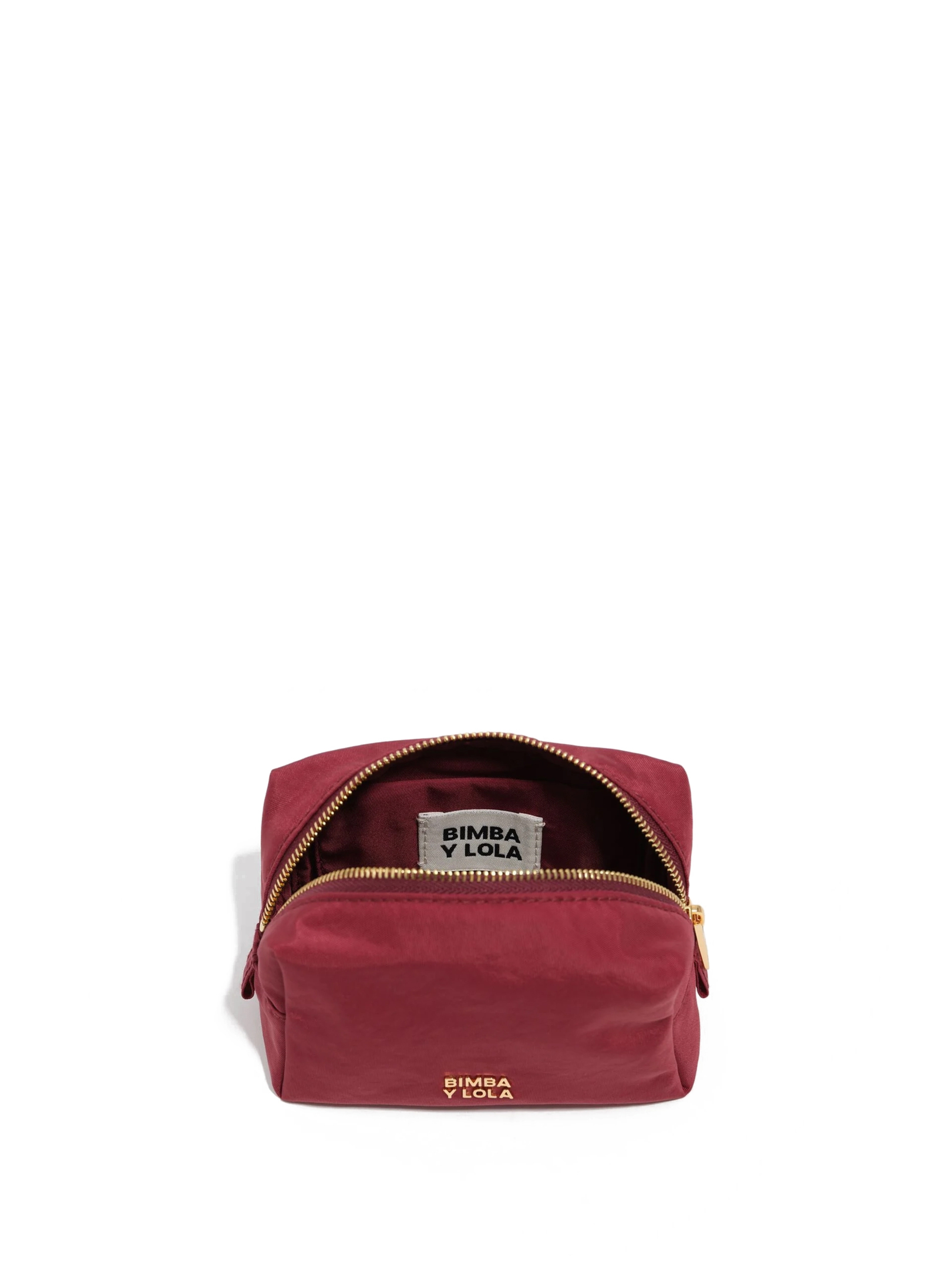 ΓΥΝΑΙΚΕΙΟ ΝΕΣΕΣΕΡ 2