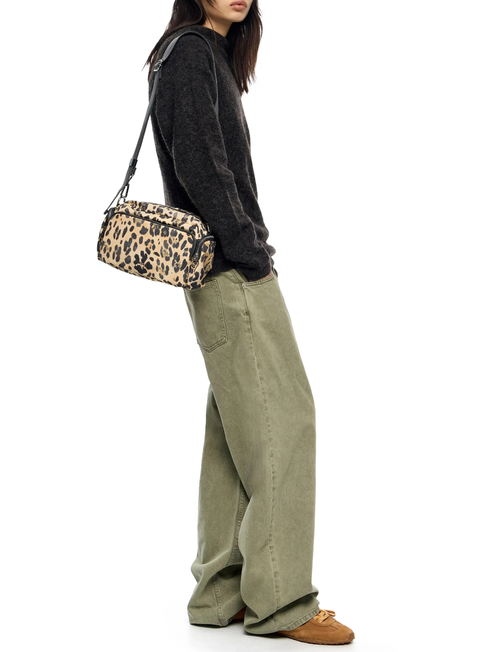 ΓΥΝΑΙΚΕΙΑ ΤΣΑΝΤΑ ΧΙΑΣΤΙ 2