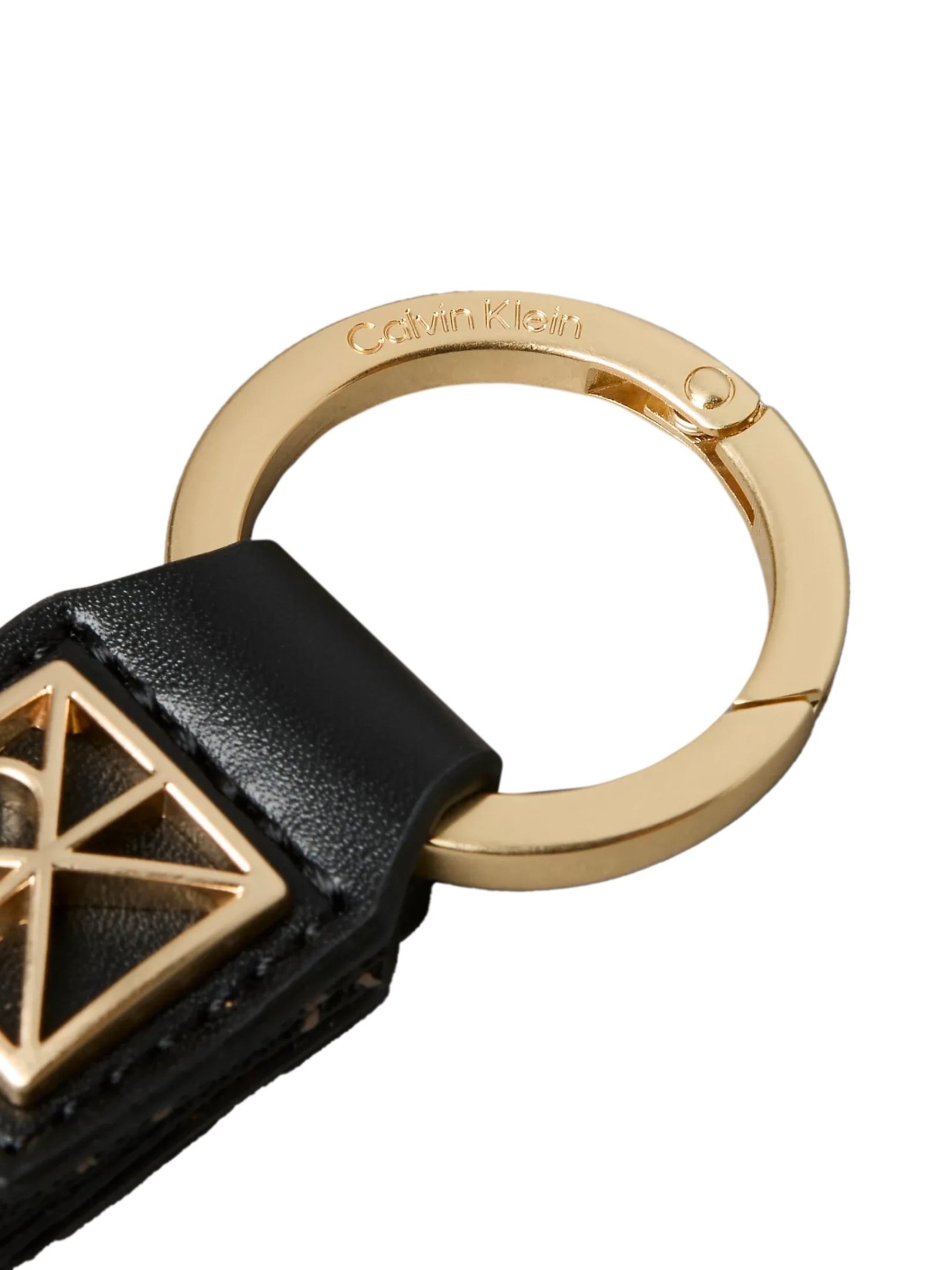 ΓΥΝΑΙΚΕΙΟ ΜΠΡΕΛΟΚ 2