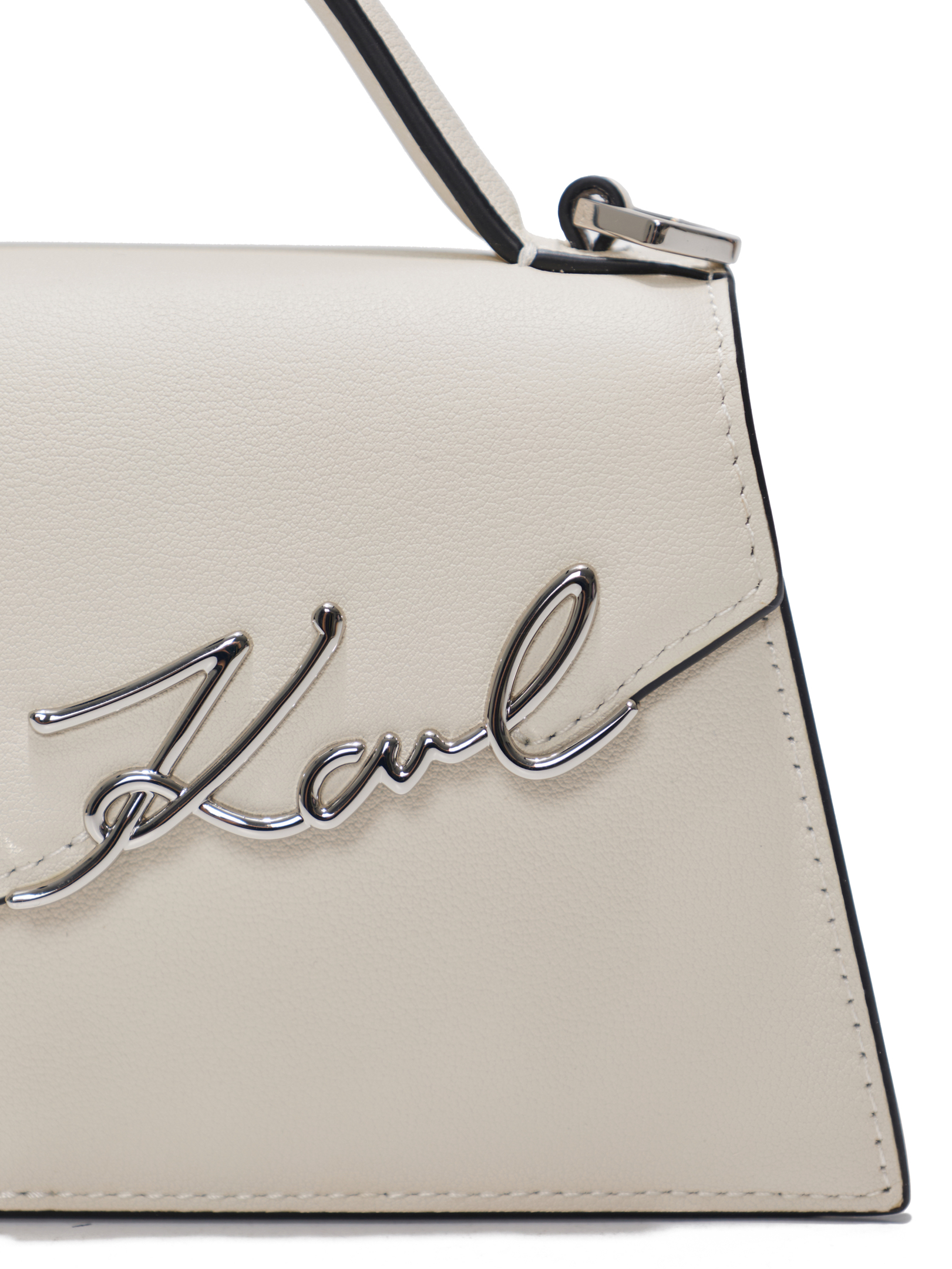 ΓΥΝΑΙΚΕΙΑ ΔΕΡΜΑΤΙΝΗ ΤΣΑΝΤΑ ΧΙΑΣΤΙ 3