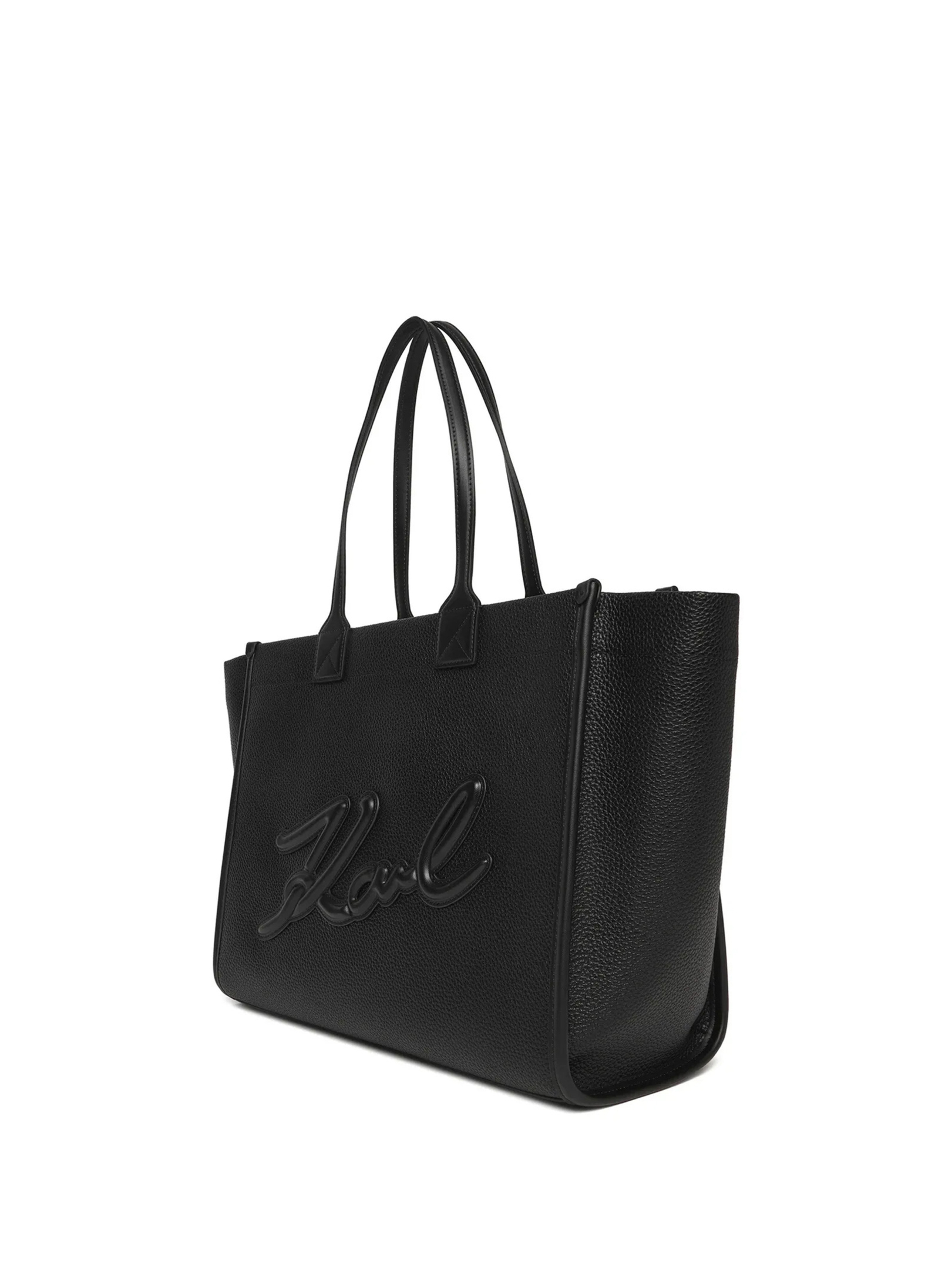 ΓΥΝΑΙΚΕΙΑ ΤΣΑΝΤΑ ΩΜΟΥ 2