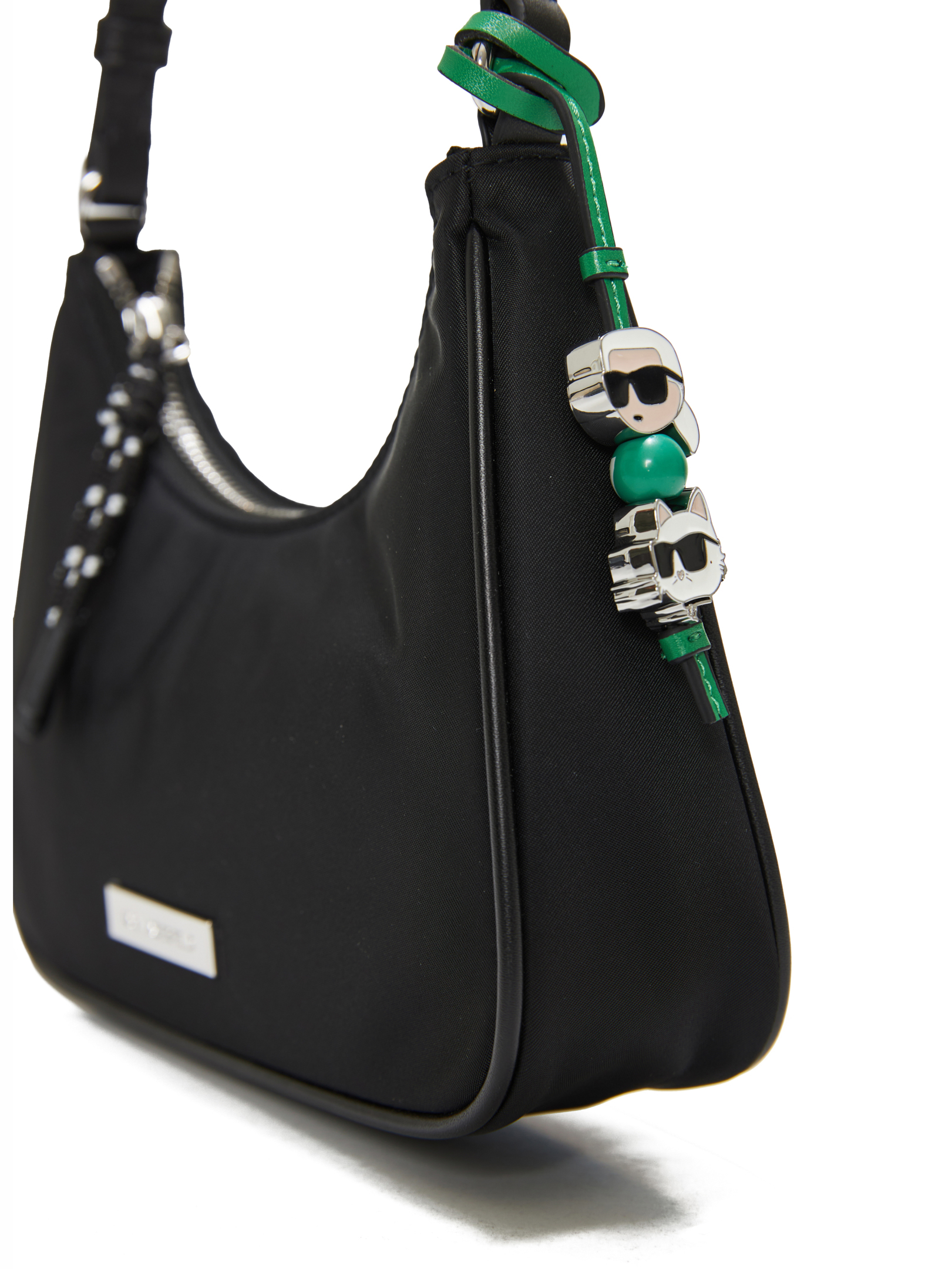 ΓΥΝΑΙΚΕΙΑ ΤΣΑΝΤΑ ΩΜΟΥ  3