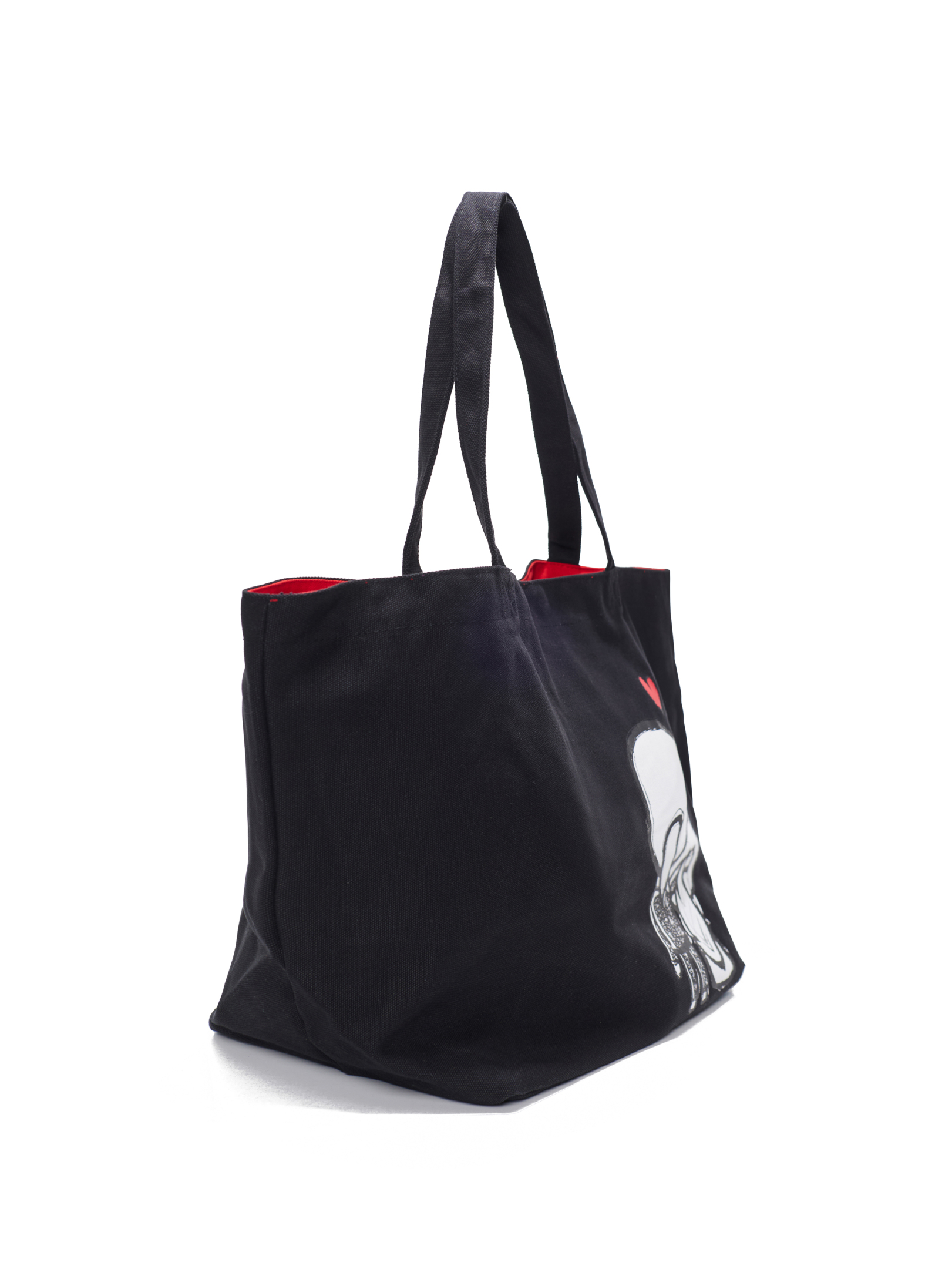 ΓΥΝΑΙΚΕΙΑ ΤΣΑΝΤΑ ΩΜΟΥ  2