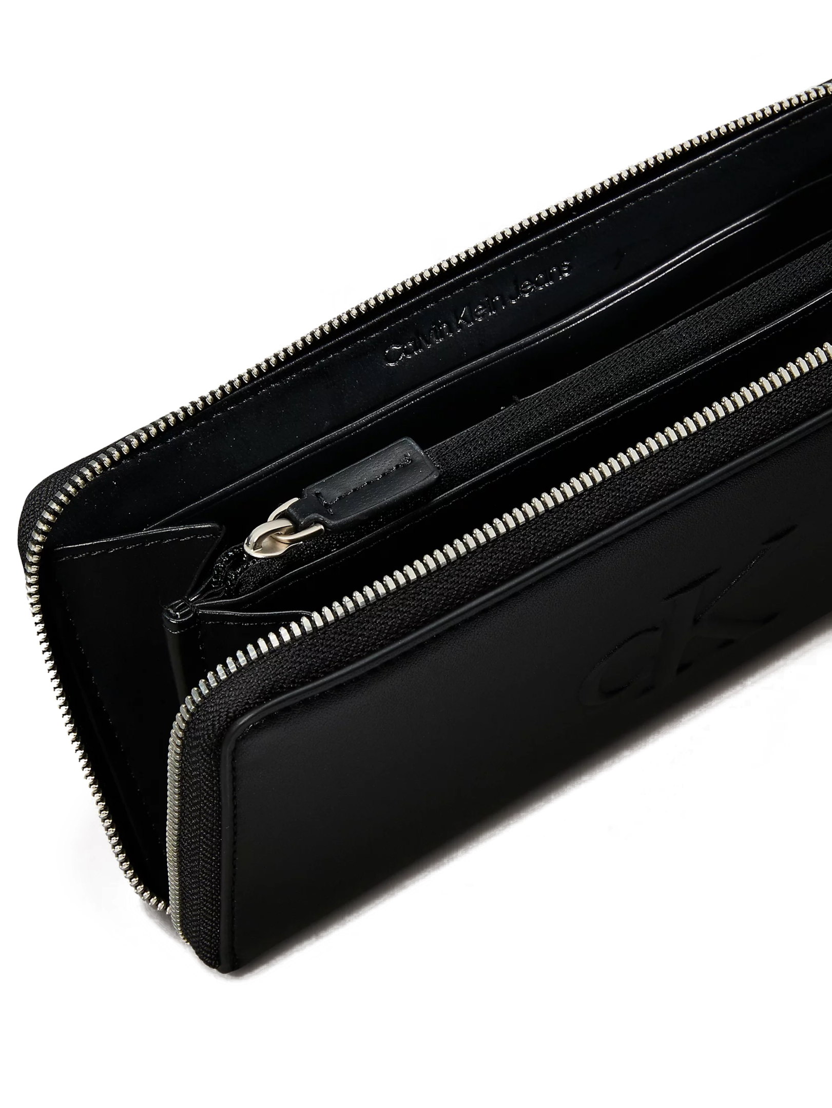 ΓΥΝΑΙΚΕΙΟ ΠΟΡΤΟΦΟΛΙ 2