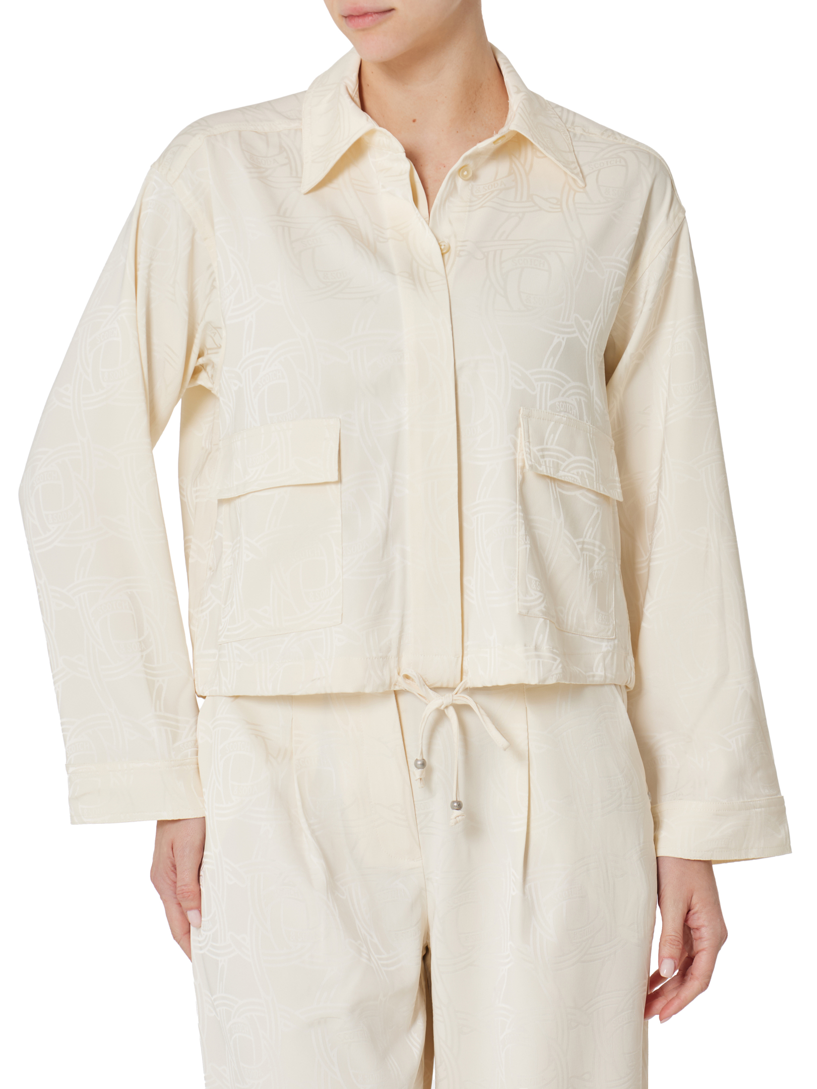 ΓΥΝΑΙΚΕΙΟ ΠΟΥΚΑΜΙΣΟ 1