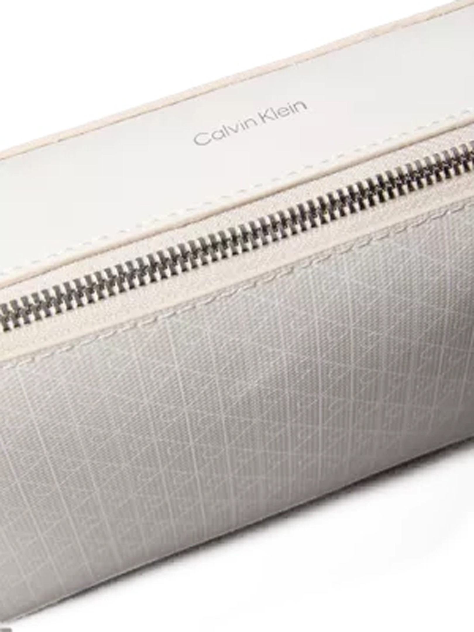 ΓΥΝΑΙΚΕΙΑ ΤΣΑΝΤΑ ΧΙΑΣΤΙ 3