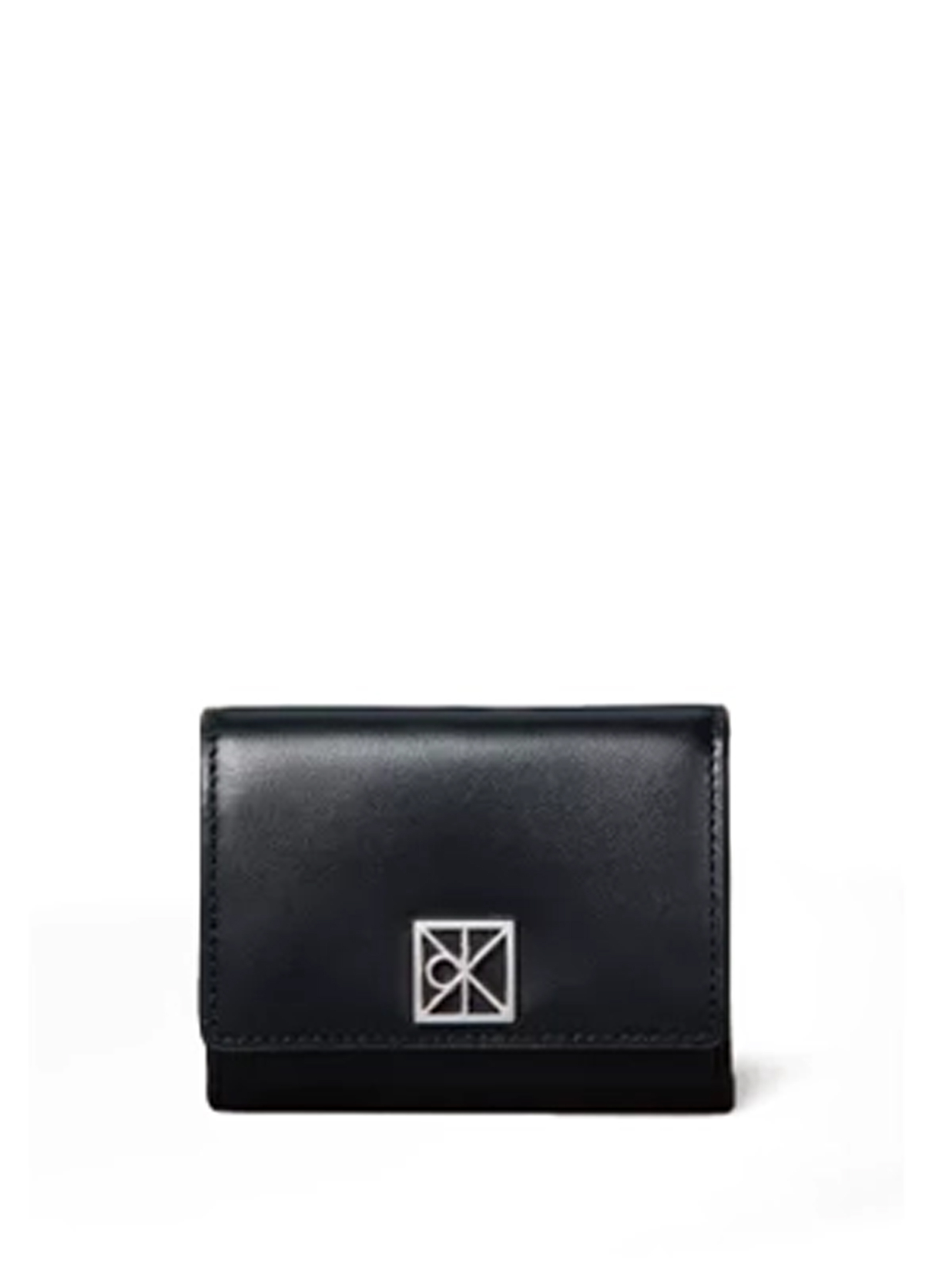 ΓΥΝΑΙΚΕΙΟ ΔΕΡΜΑΤΙΝΟ ΠΟΡΤΟΦΟΛΙ 0