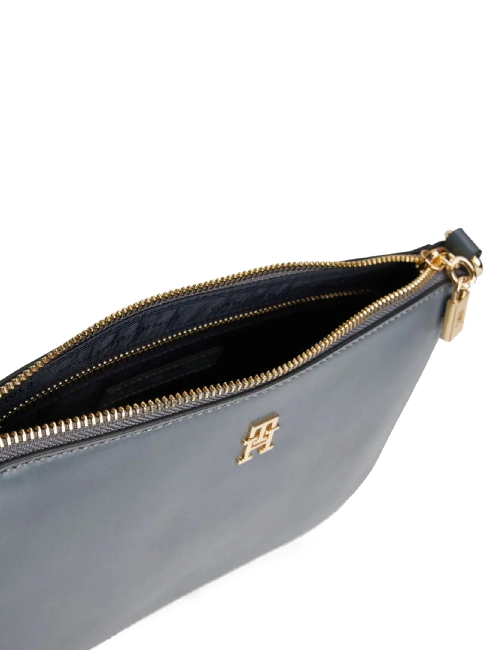 ΓΥΝΑΙΚΕΙΑ ΤΣΑΝΤΑ ΧΙΑΣΤΙ ΜΕ ΑΛΥΣΙΔΑ 2