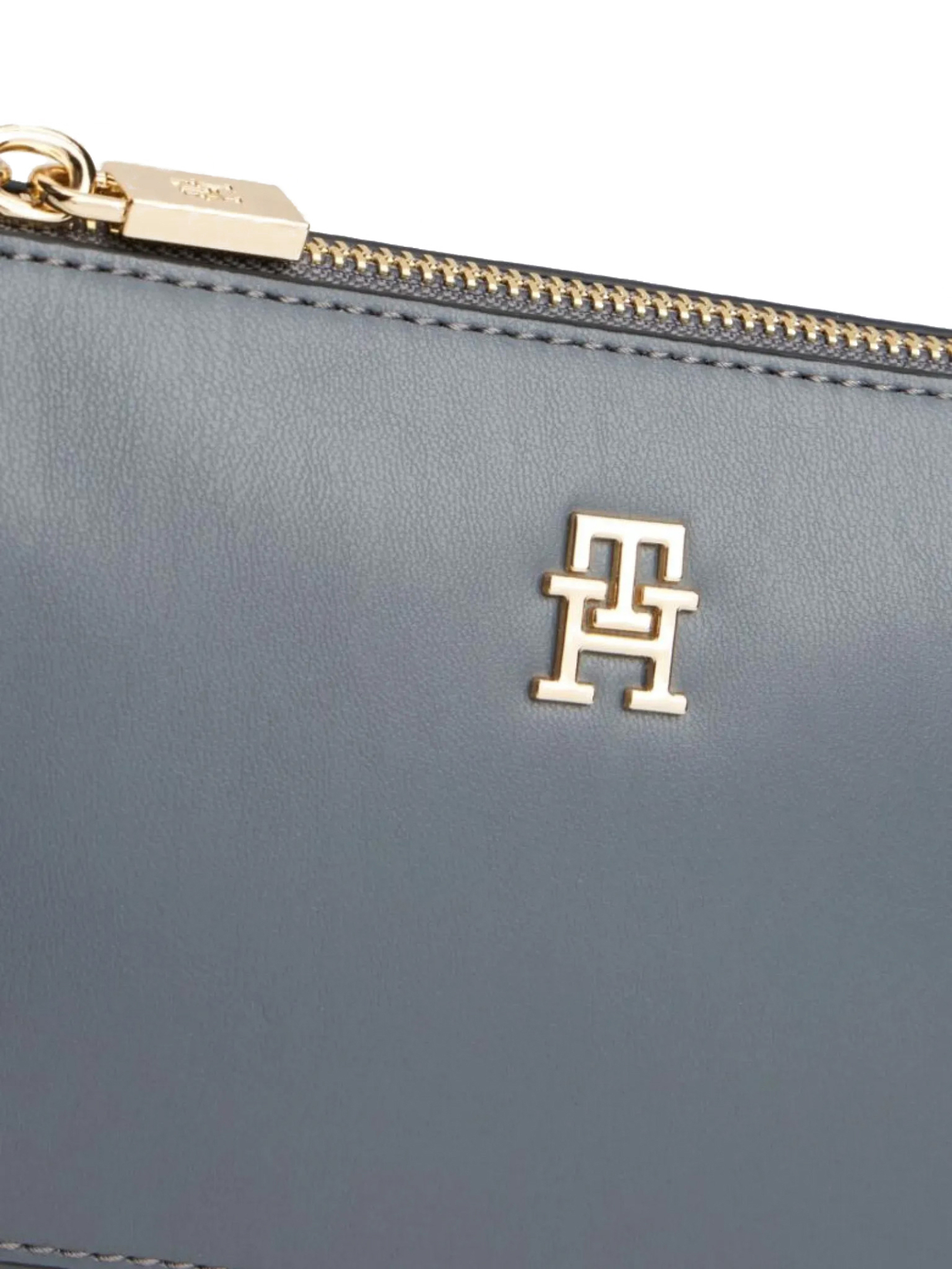 ΓΥΝΑΙΚΕΙΑ ΤΣΑΝΤΑ ΧΙΑΣΤΙ ΜΕ ΑΛΥΣΙΔΑ 2