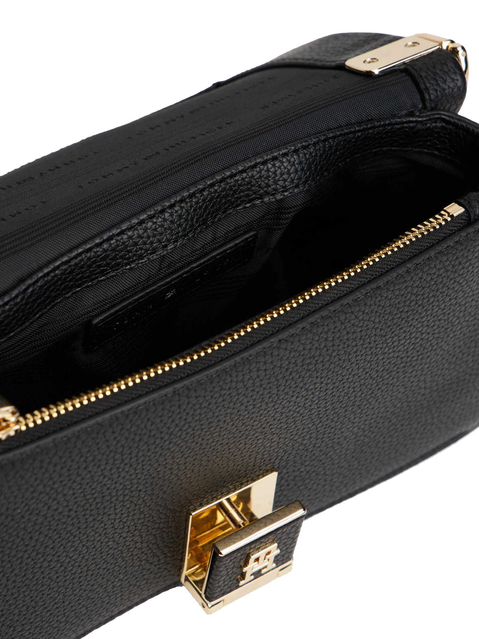 ΓΥΝΑΙΚΕΙΑ ΤΣΑΝΤΑ ΧΙΑΣΤΙ 2