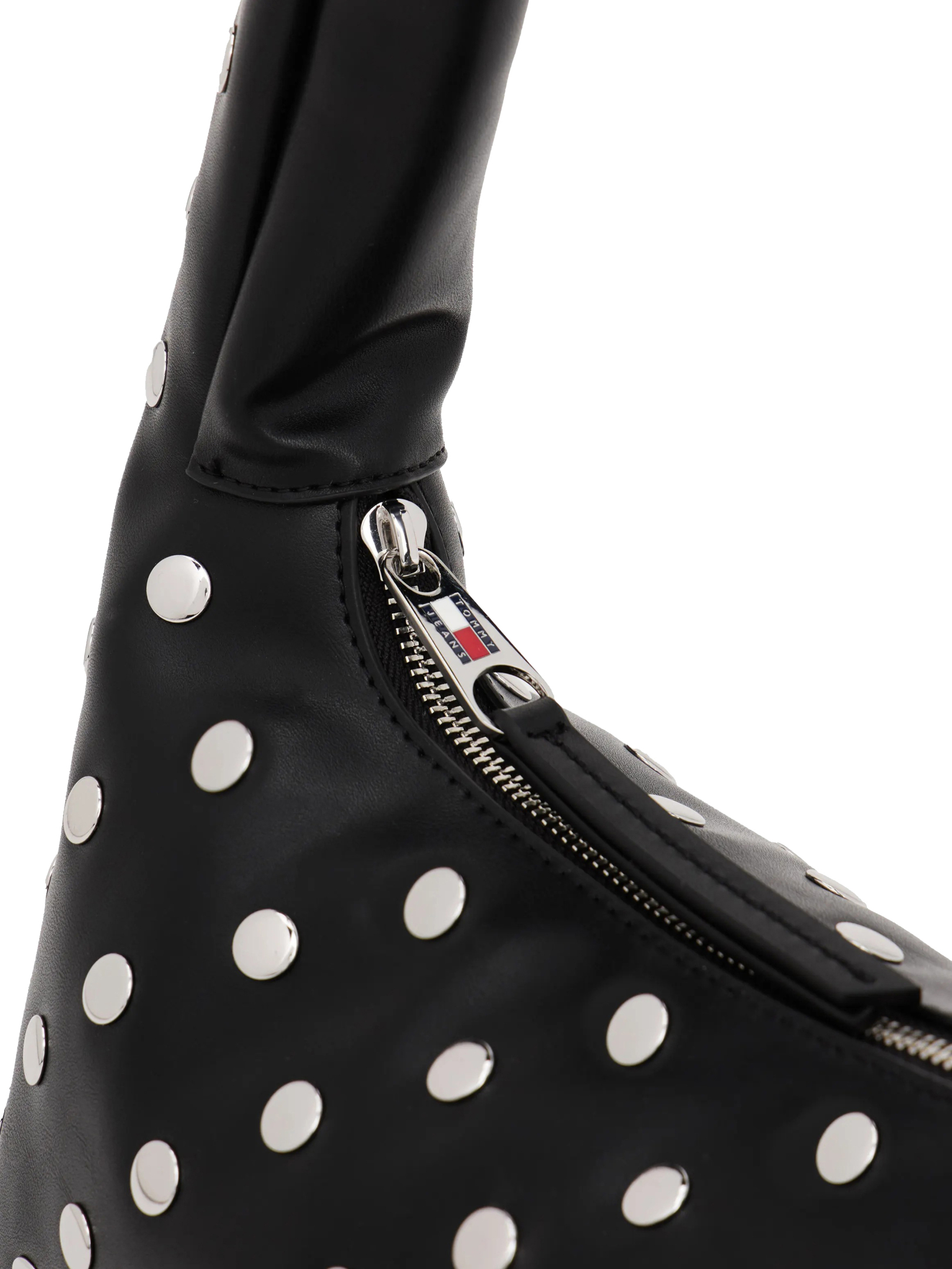 ΓΥΝΑΙΚΕΙΑ ΤΣΑΝΤΑ ΩΜΟΥ 3