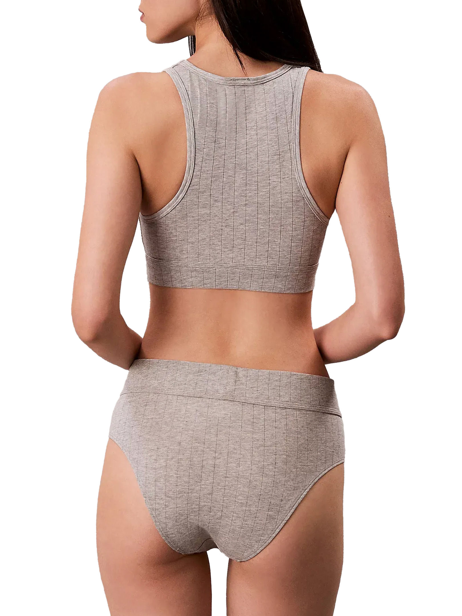 ΓΥΝΑΙΚΕΙΟ ΑΘΛΗΤΙΚΟ ΣΟΥΤΙΕΝ  2