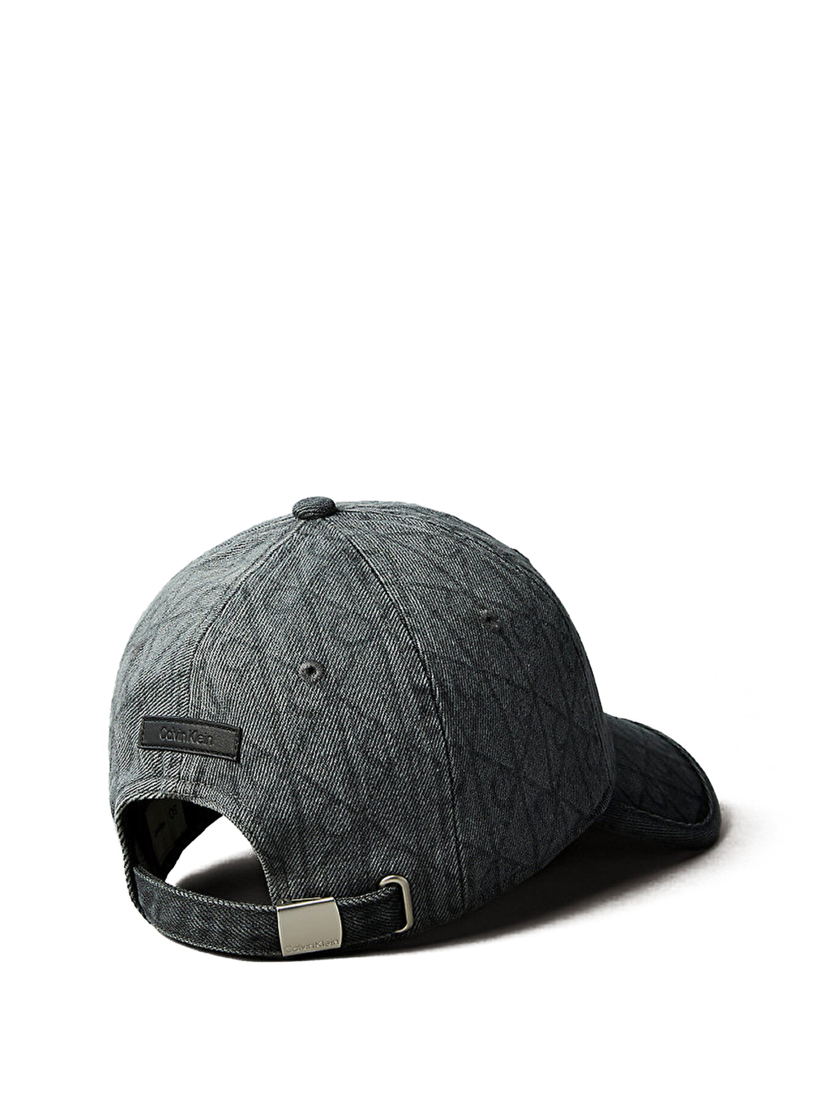 ΓΥΝΑΙΚΕΙΟ ΚΑΠΕΛΟ 1