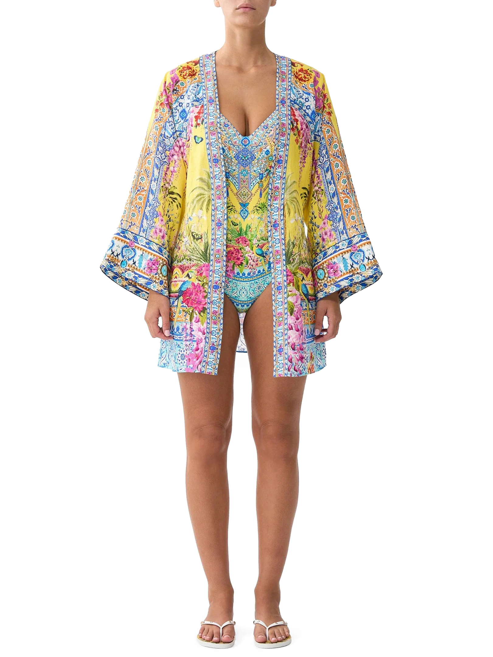 ΓΥΝΑΙΚΕΙΟ ΚΙΜΟΝΟ 1