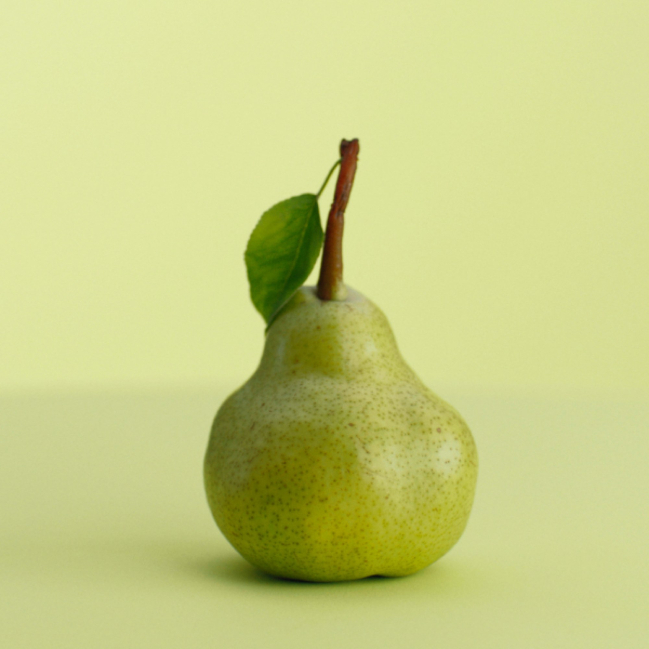 ENGLISH PEAR & SWEET PEA COLOGNE 2