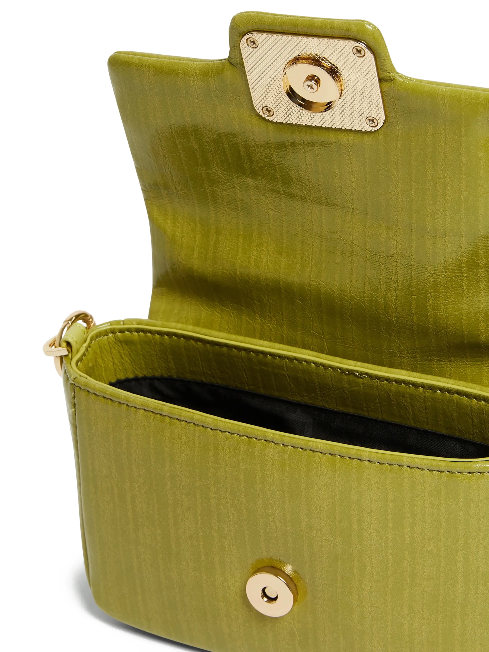 ΓΥΝΑΙΚΕΙΑ ΤΣΑΝΤΑ ΧΕΙΡΟΣ 2