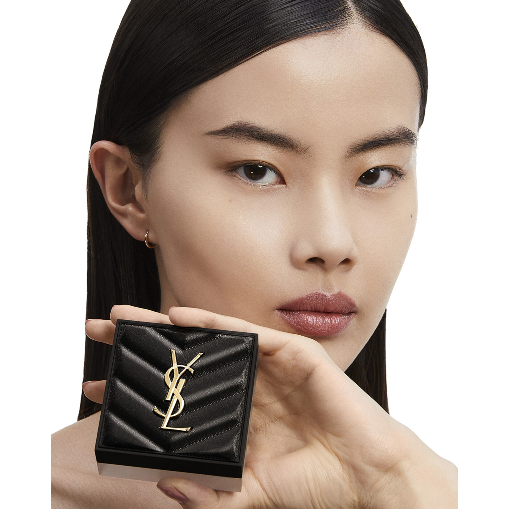 ALL HOURS HYPER BLUR LOOSE POWDER 4