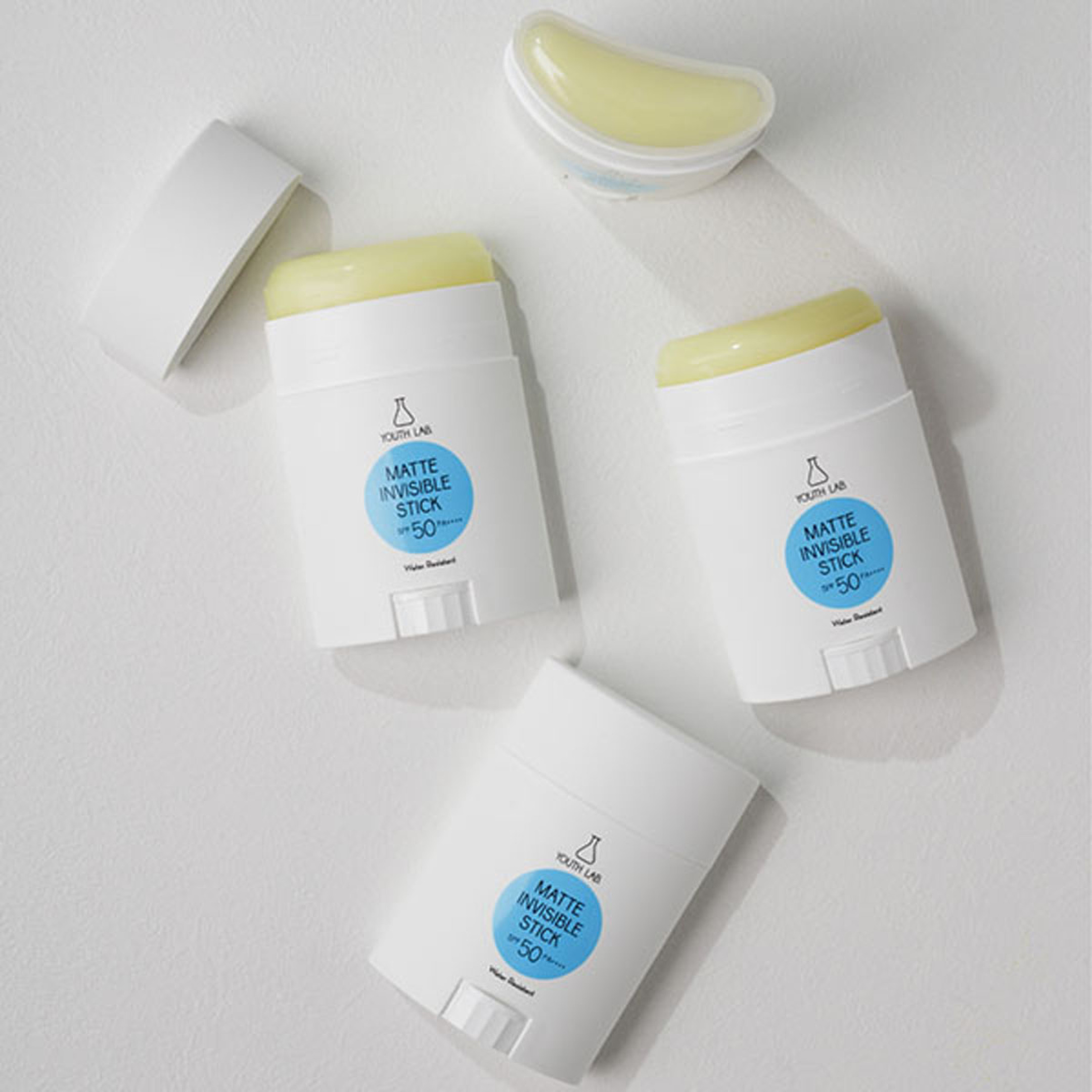 MATTE INVISIBLE STICK SPF 50 1