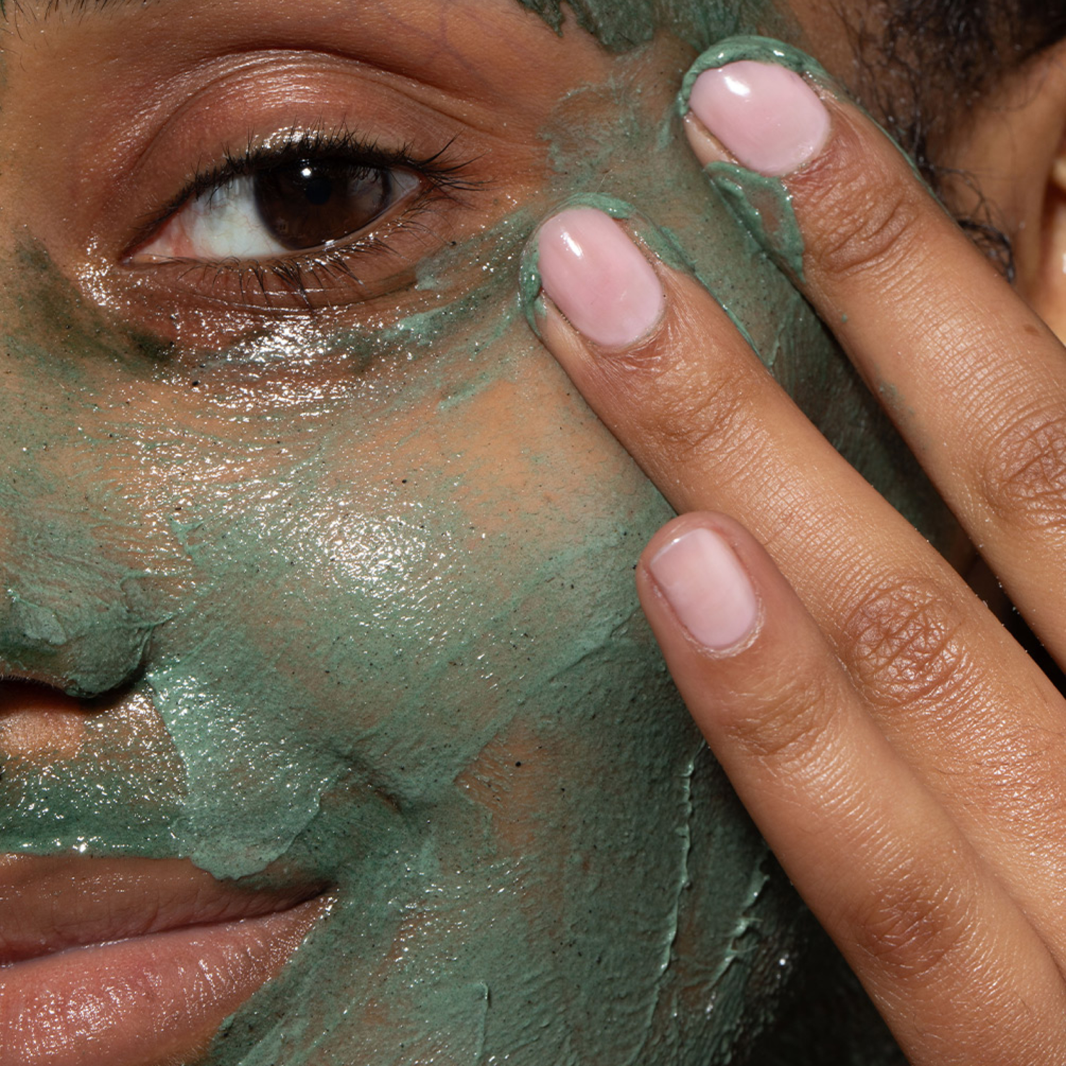 REFINING FACIAL POLISHER 2